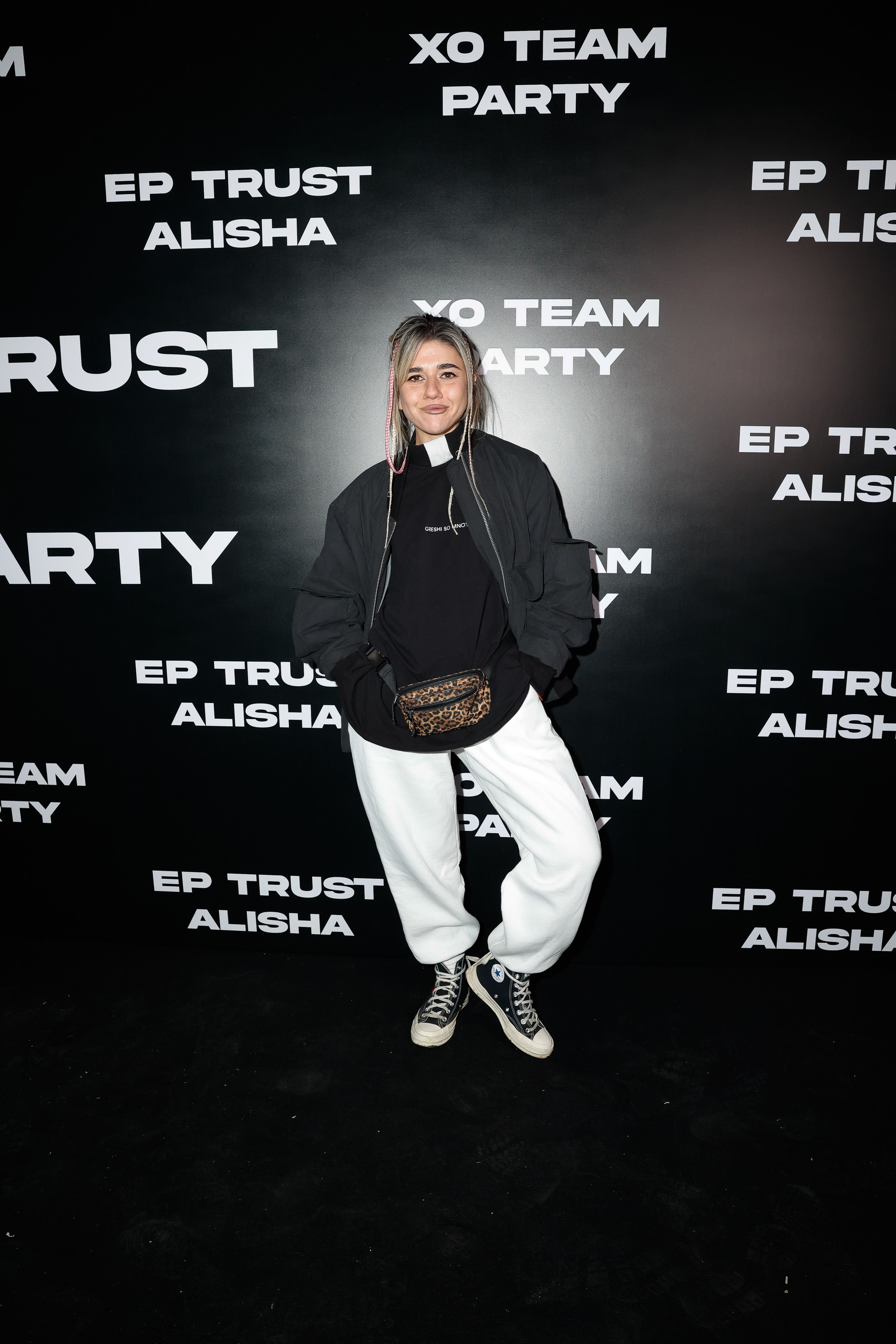 ALISHA. Nikolskayasecular