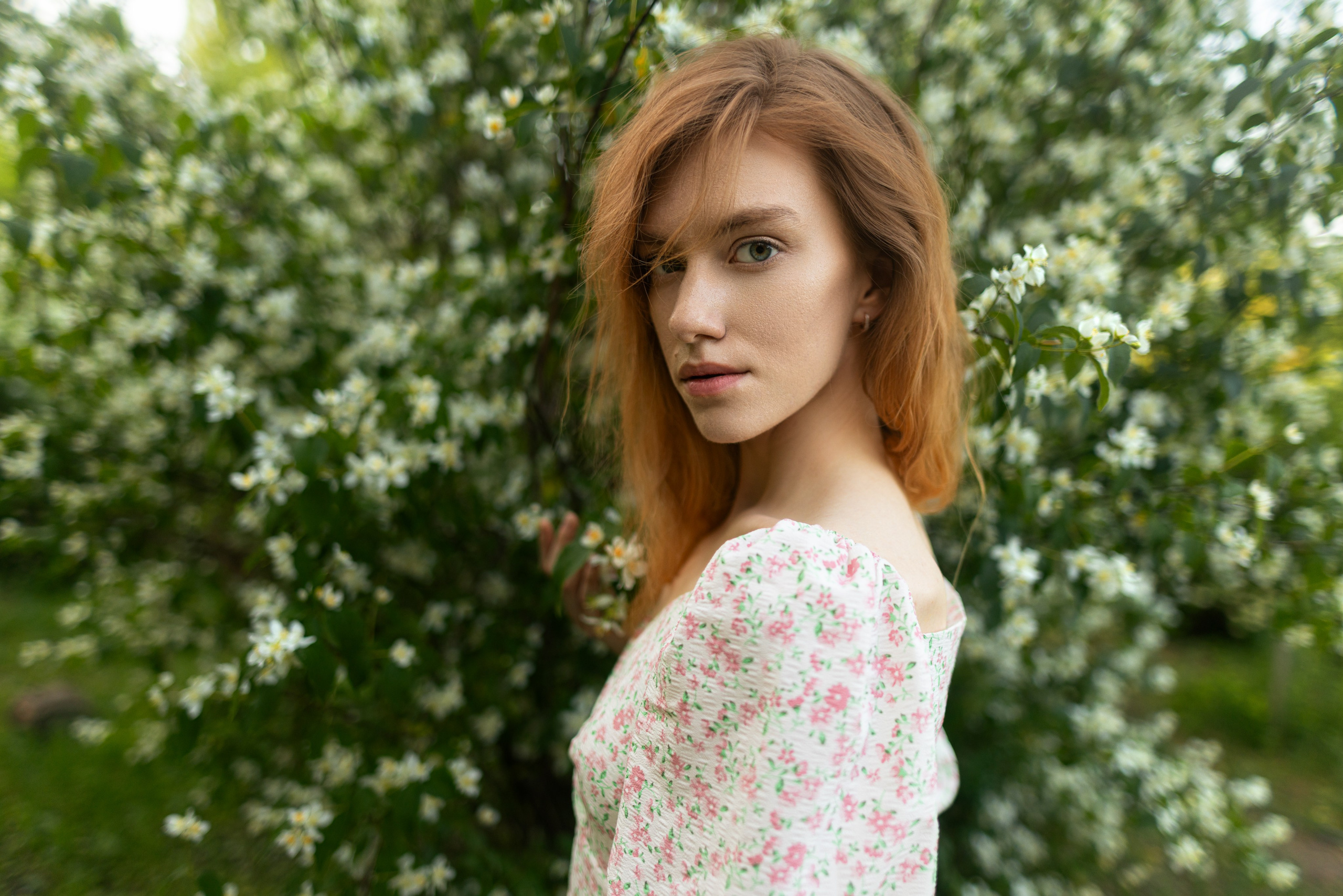 Фотосет с Дарьей в ботаническом саду в формате для «себя». Дмитрий Шульгин, портретный фотограф в Воронеже