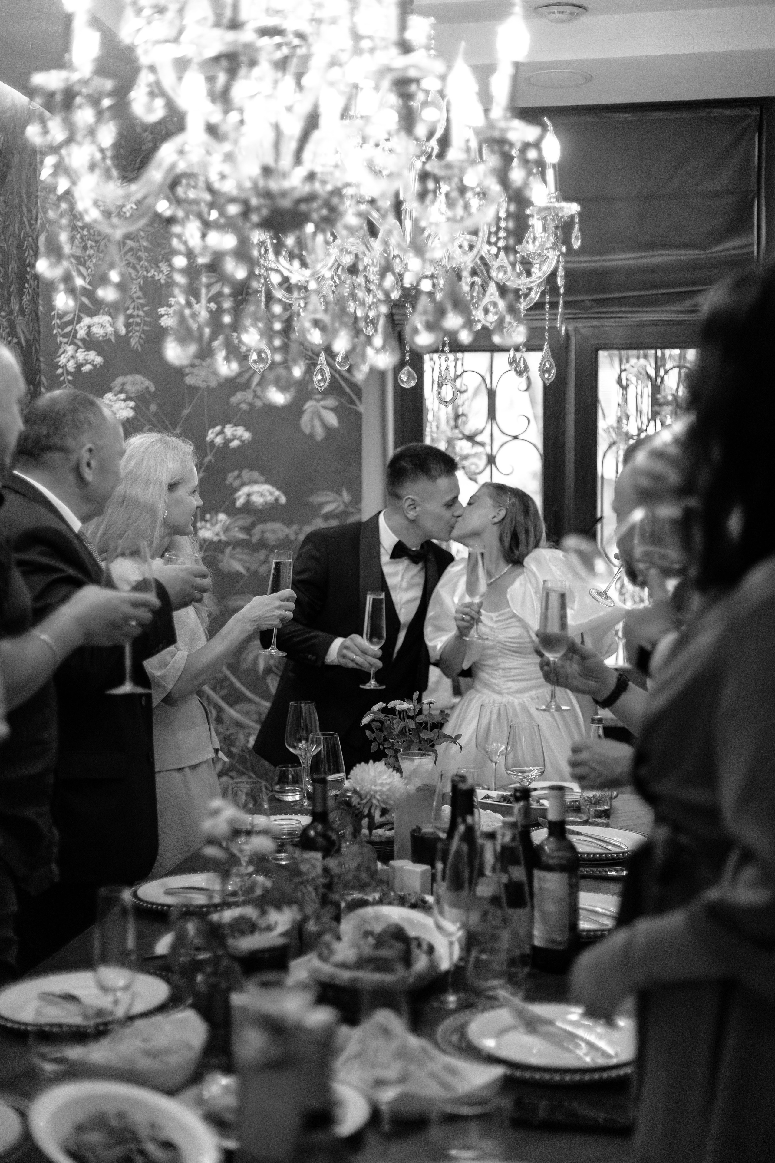 Дождь, жара и Эрмитаж. Свадебный и семейный фотограф Арина Кулёва