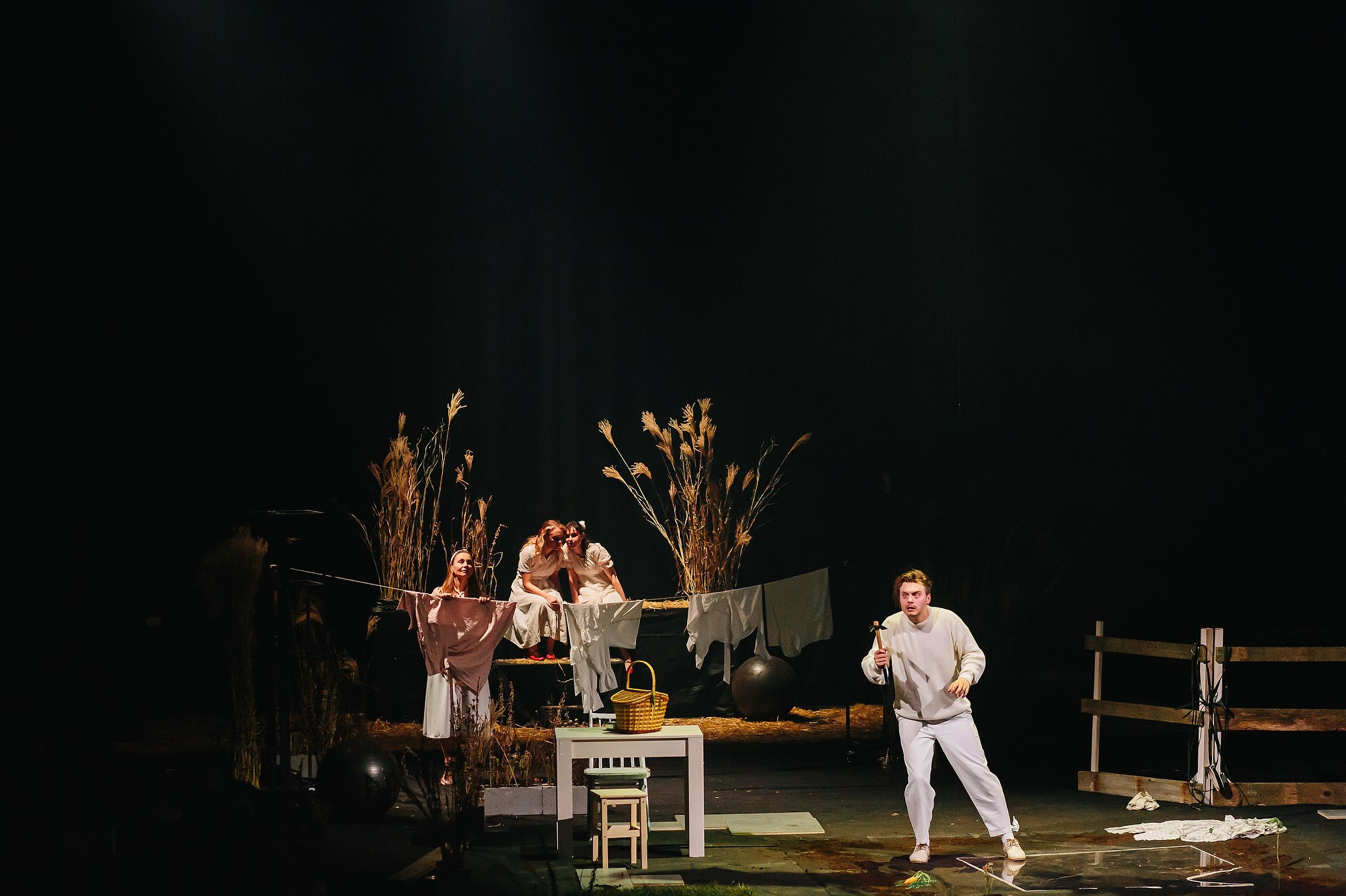 Спектакль Приглушенные голоса в Театре Академии танца Б. Эйфмана (+репетиция). Семейный и портретный фотограф в Санкт-Петербурге Андрей Воробьев