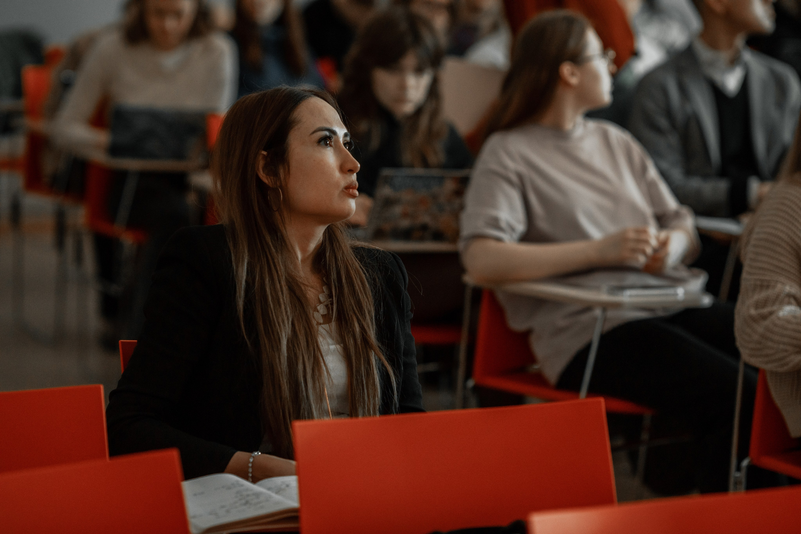 Международный Форум | Языки и Культуры Восточной Азии в Образовательном Пространстве. Фотограф брендов и бизнеса в Москве Алексей Сентюрин