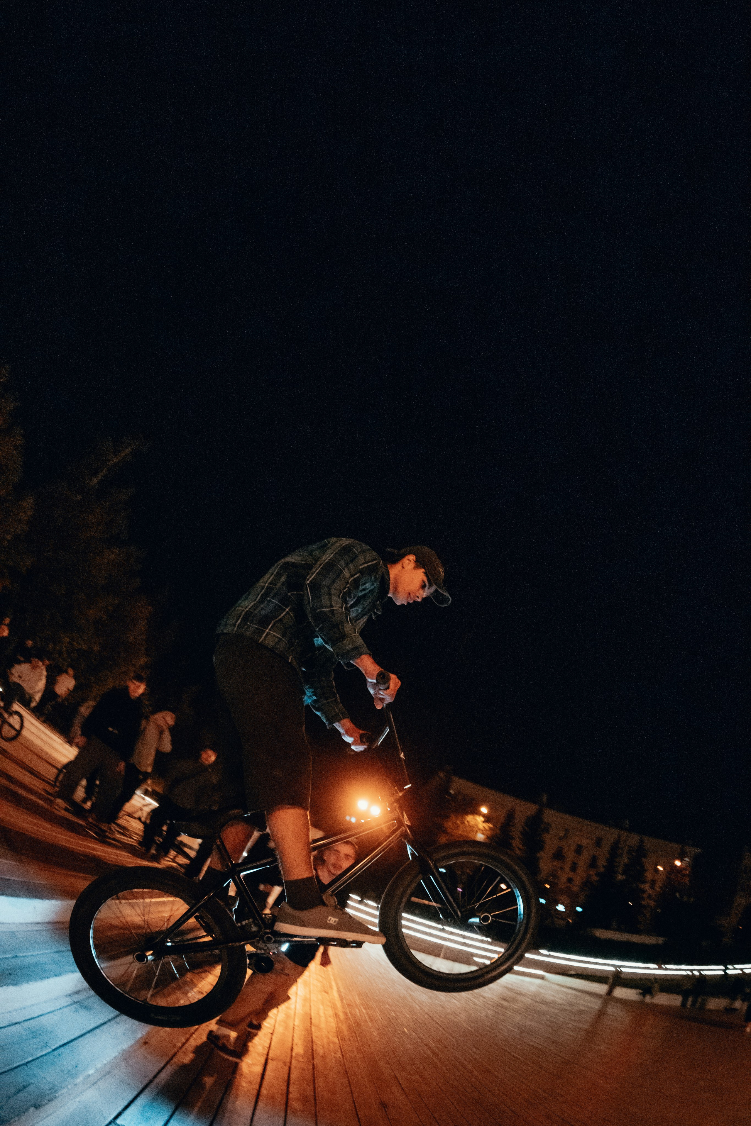 Night ride. Главная
