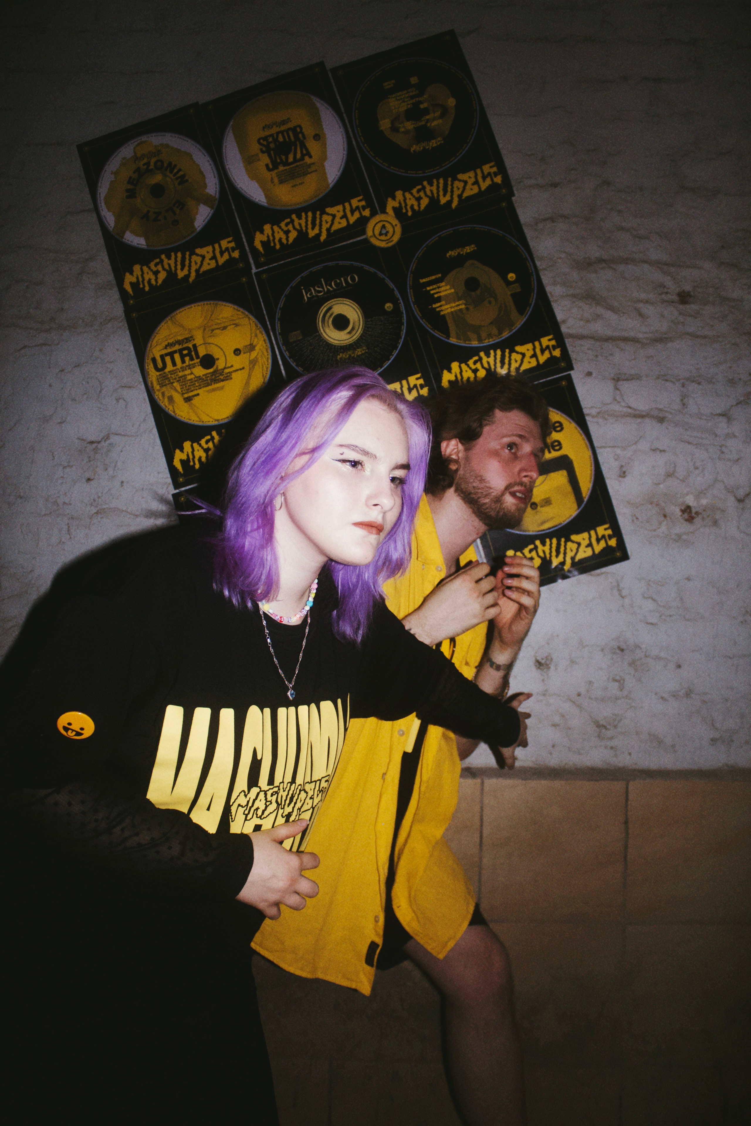 Съемка мерча MASHUPBLE. Концертный и портретный фотограф в Москве Соня Спросонья