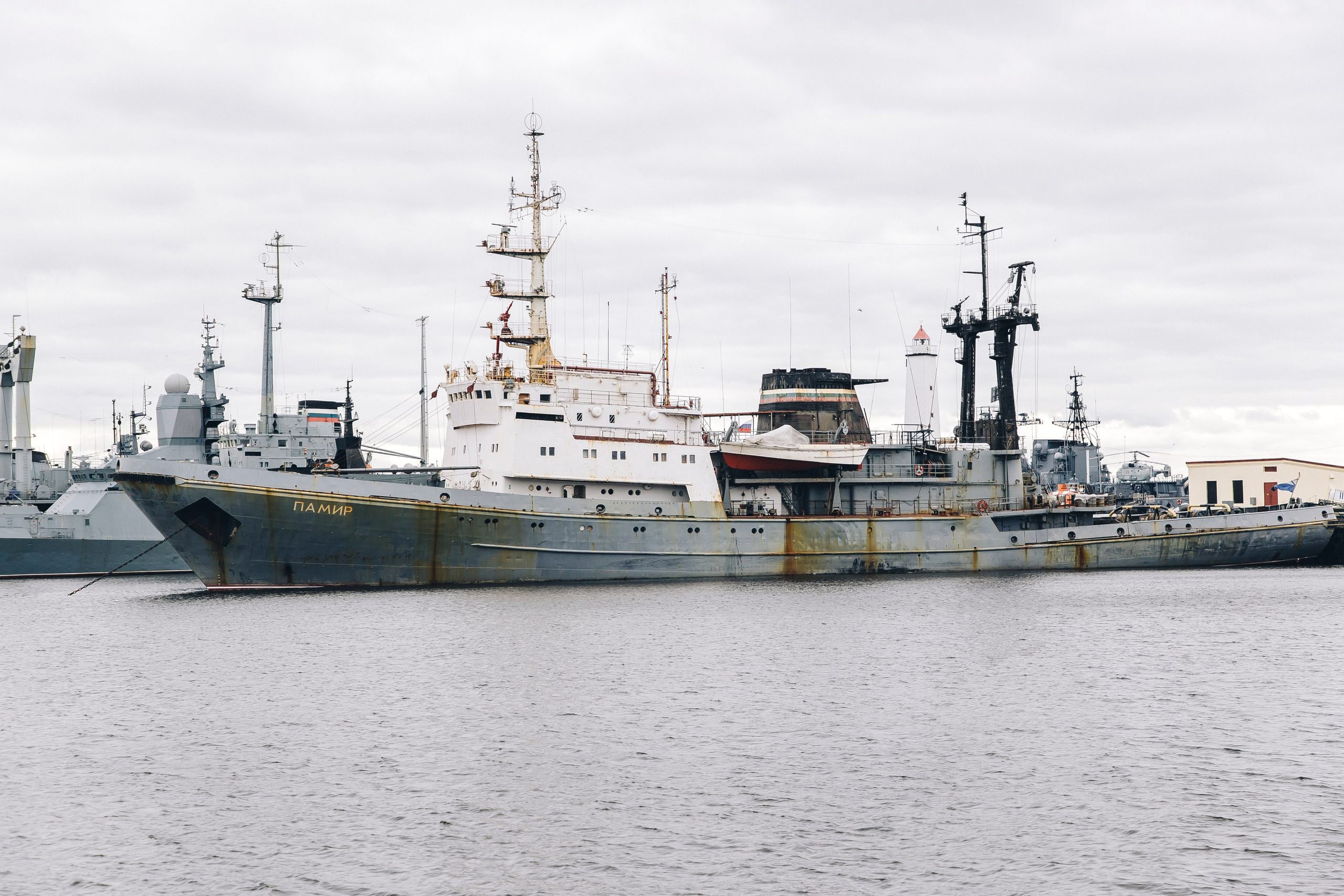 Экскурсия по Санкт-Петербургу с детским театром на льду «АЛЕКО » 11.05.2024. Репортажный фотограф в Москве