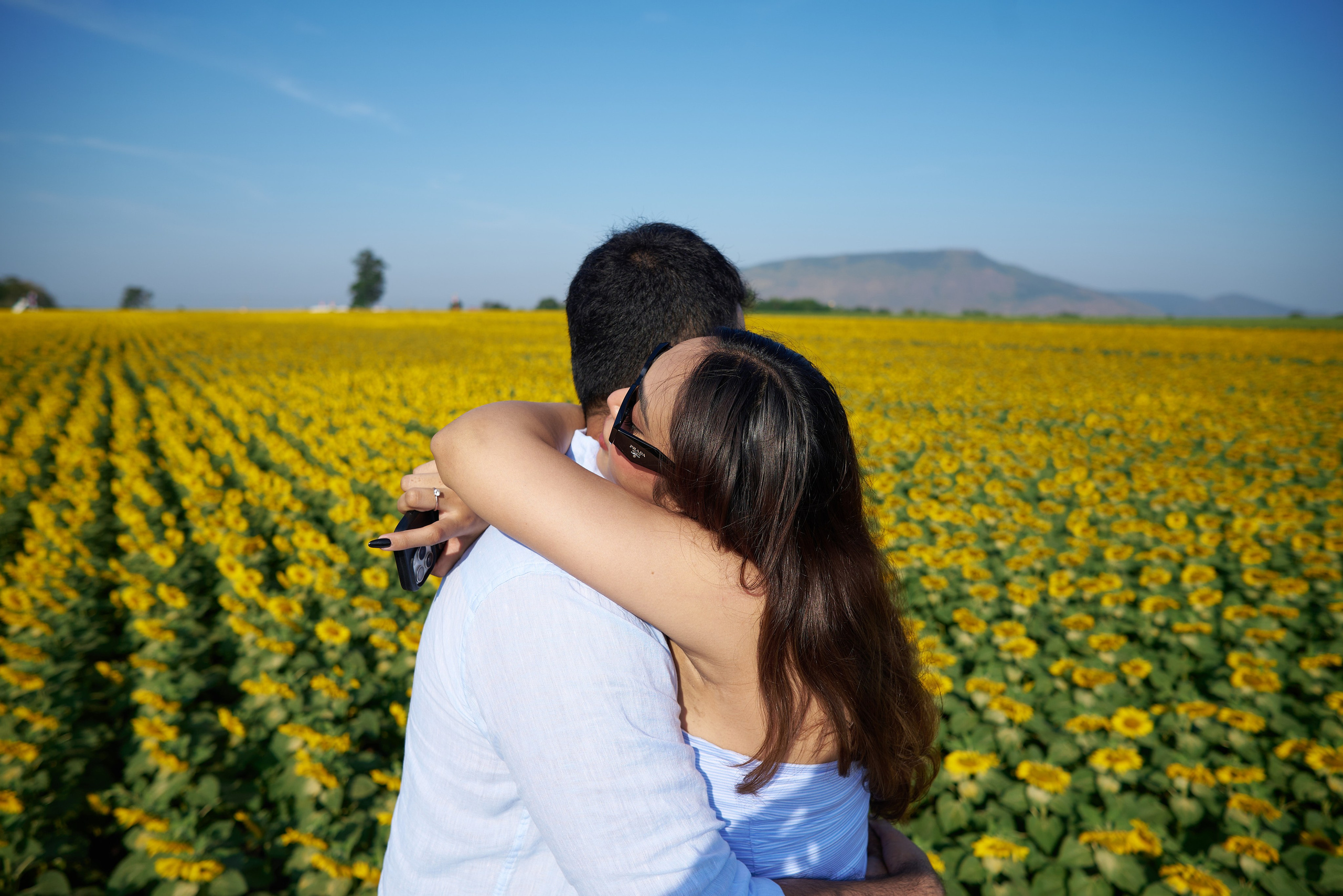 Love in the field. Photographer Bangkok — Pattaya | фотограф Бангкок — Паттайа