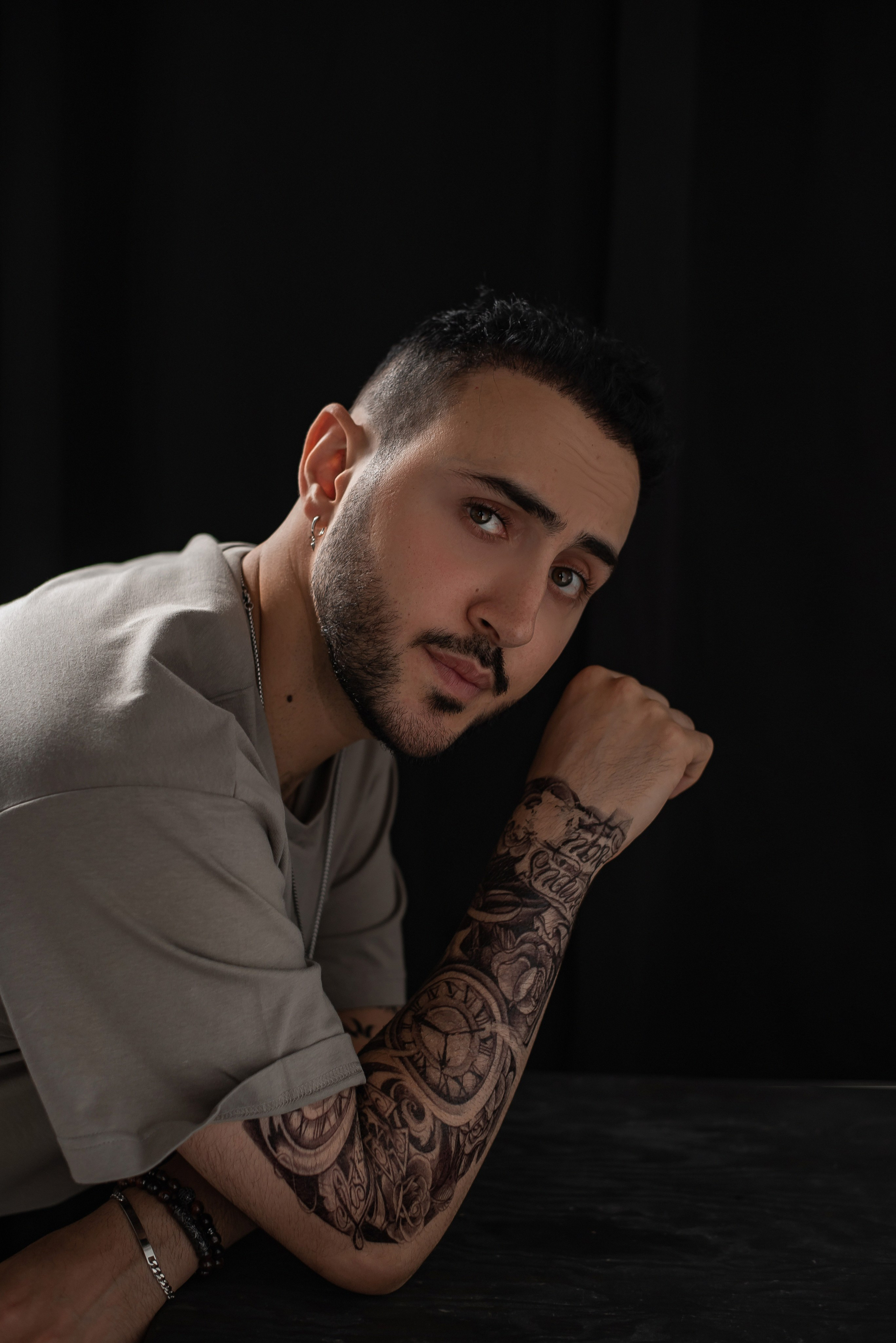 Мужской портрет. Контент фотограф в Москве Лихачева Ксения