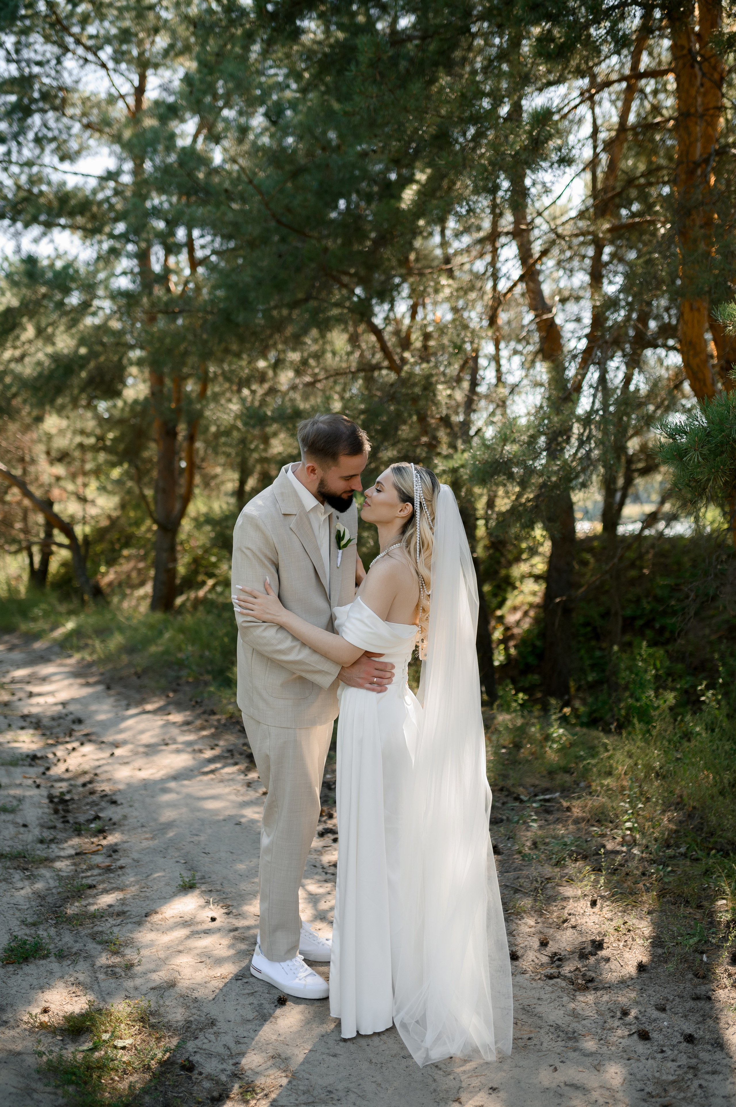 Илья & Елена. Твой личный проводник к красивым фотографиям в Старом Осколе