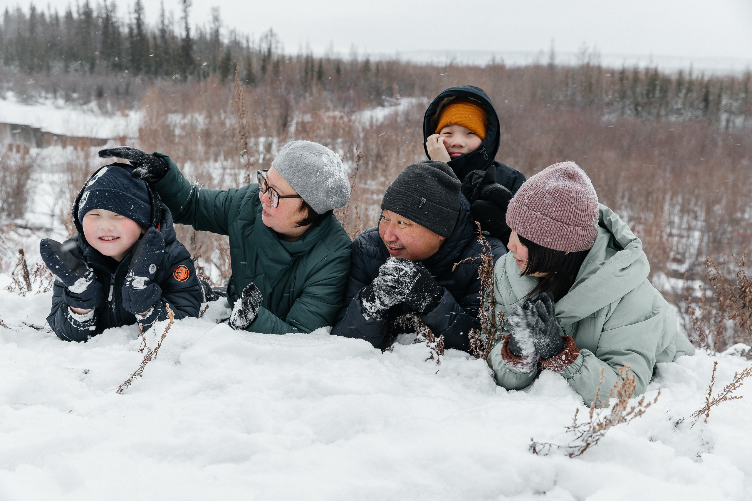 Степановы. Воронистая Анастасия. Фотограф Якутия, Томпонский район