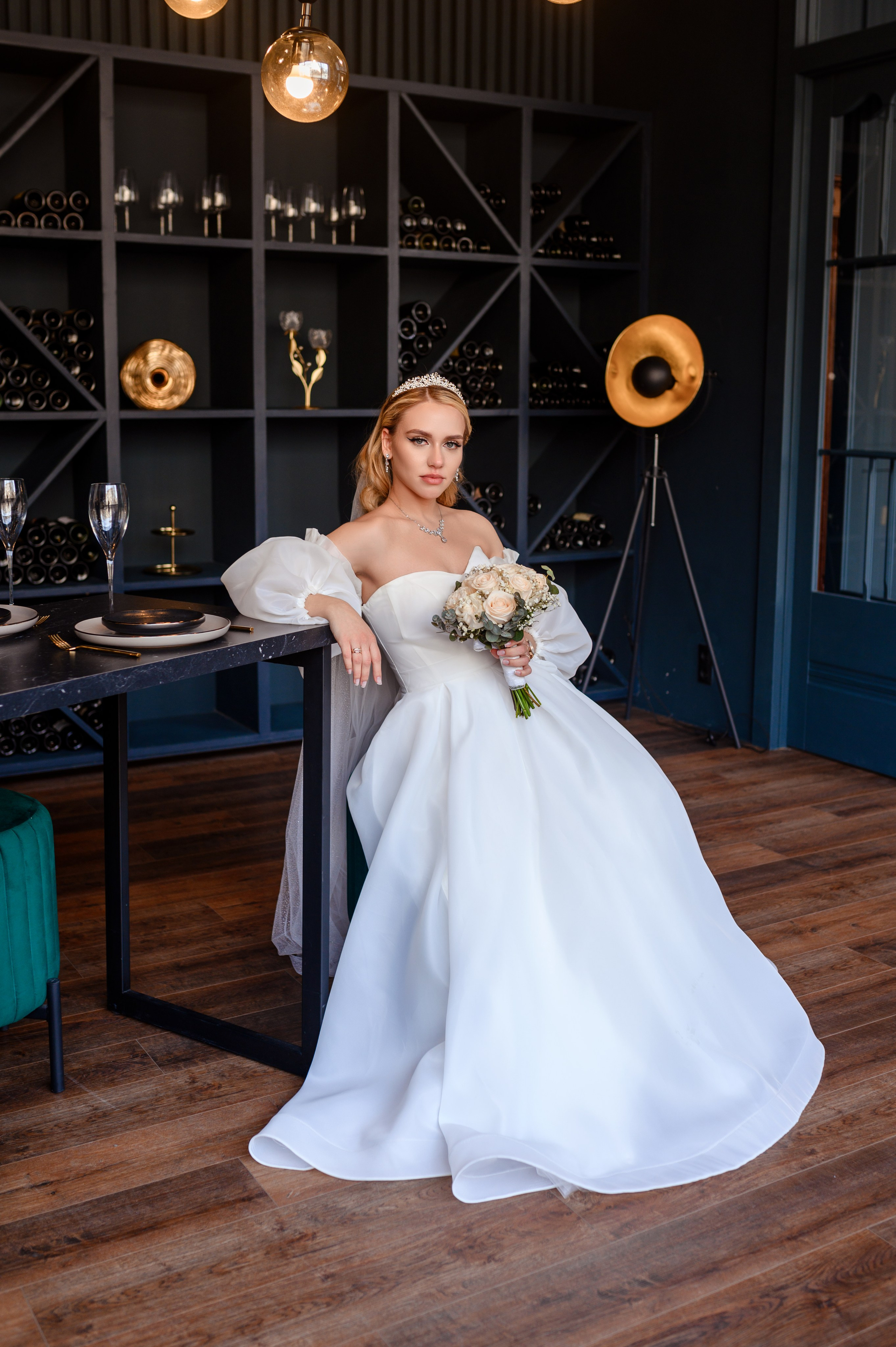 Свадебная фотосессия в фотостудии Аврора зал Эклипс. Семейный и свадебный фотограф в Донецке и Макеевке Дяченко Наталья