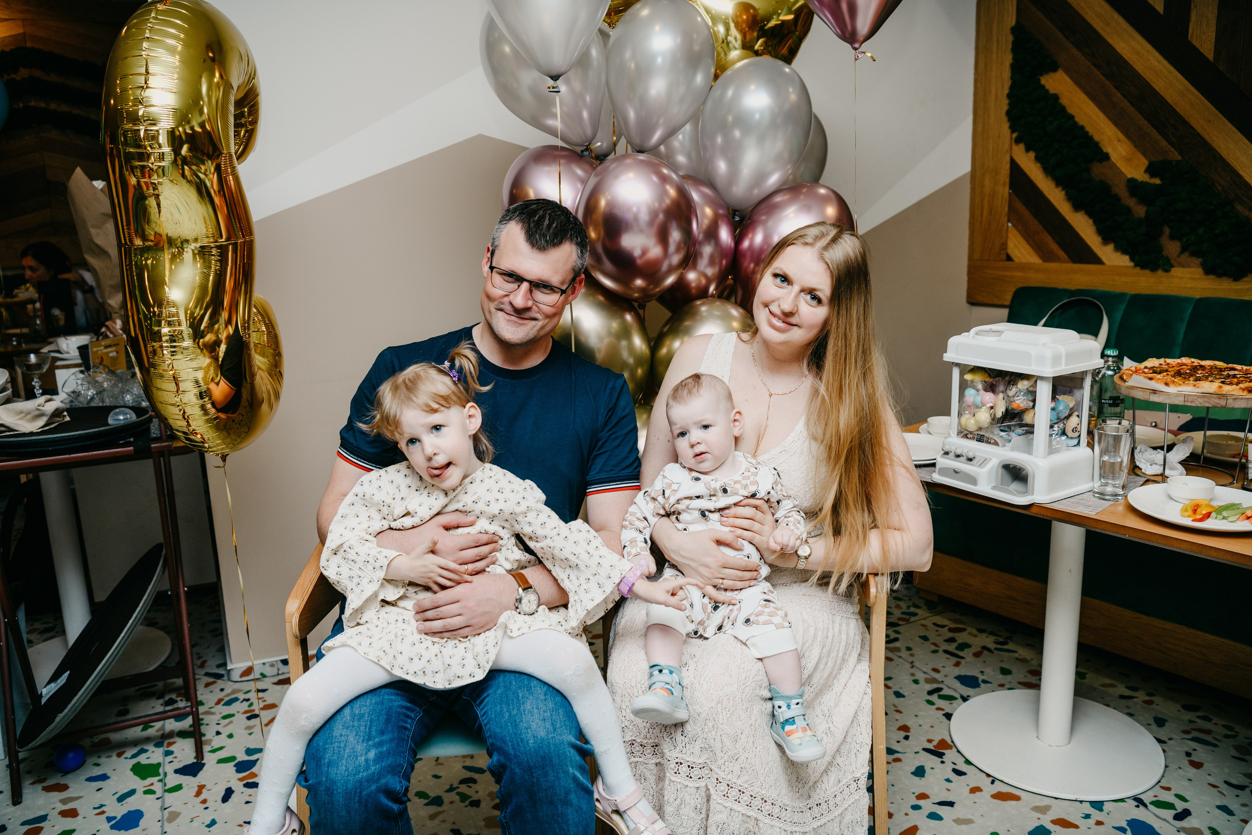 ДР Лизика. 3 года. Фотограф на выписку из роддома в Москве и МО