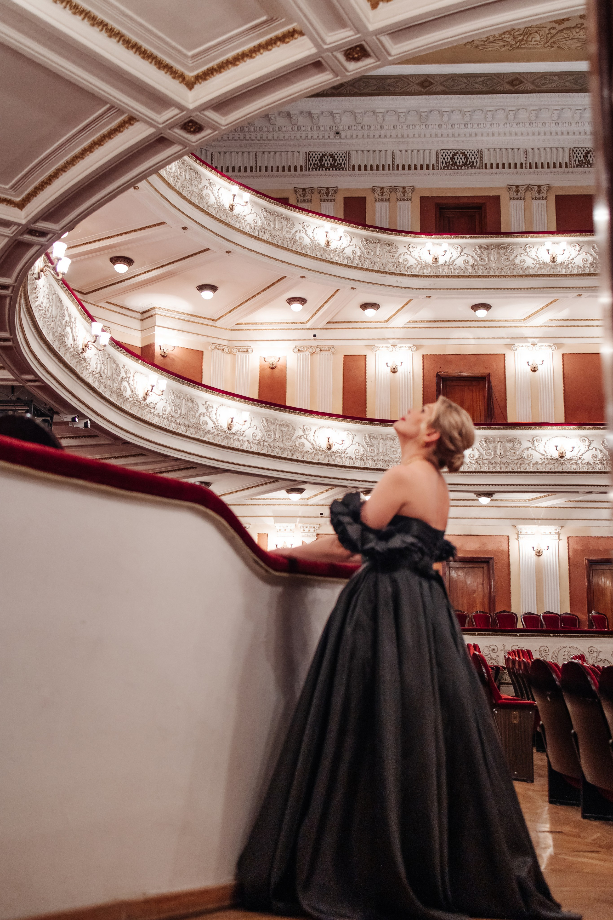 Фотопроект ТЕАТР. Анна Подчас — фотограф роскошных и успешных