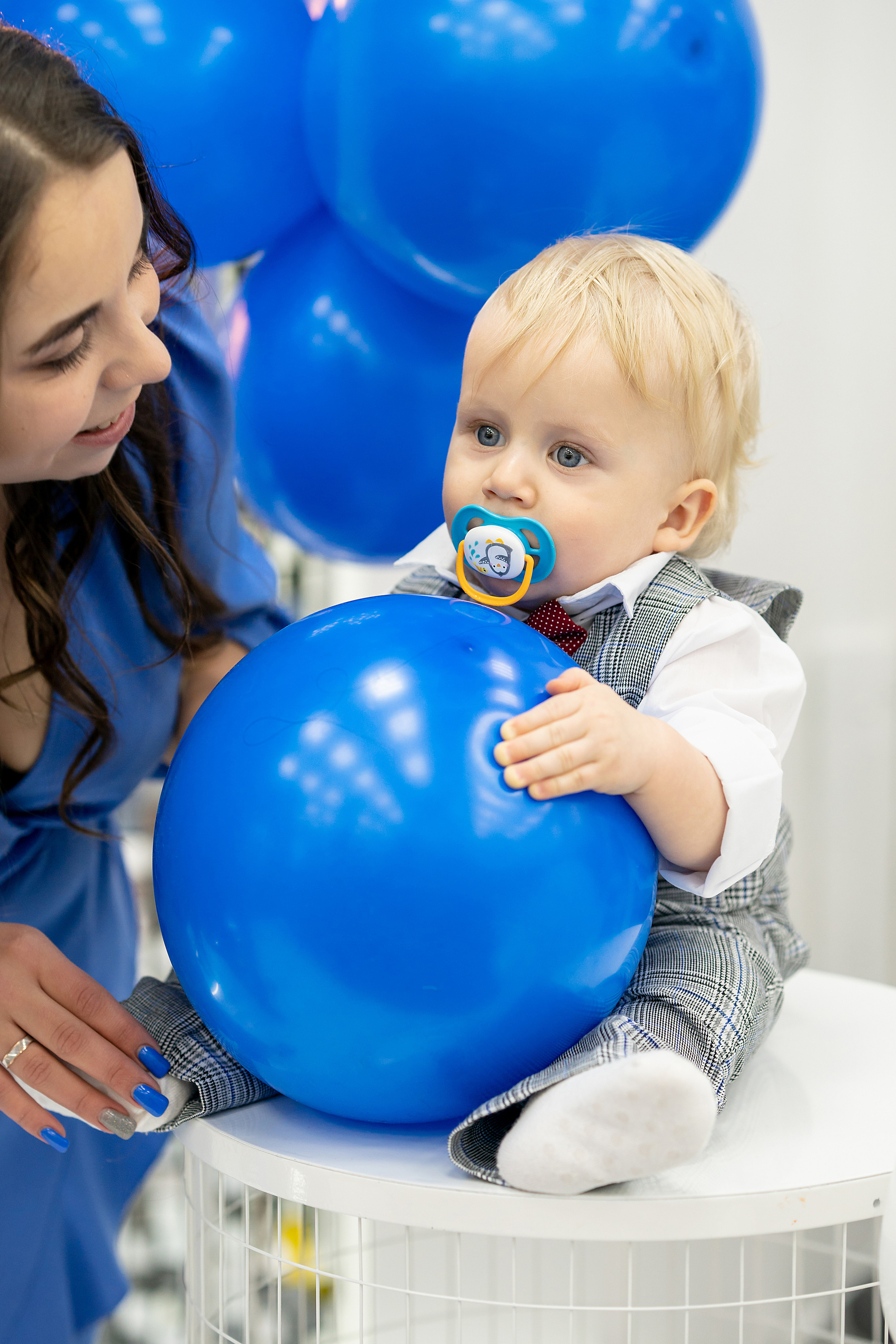 Годик Артему. Фотограф на Крещение и Венчание в Красноярске Рамазанова Юлия