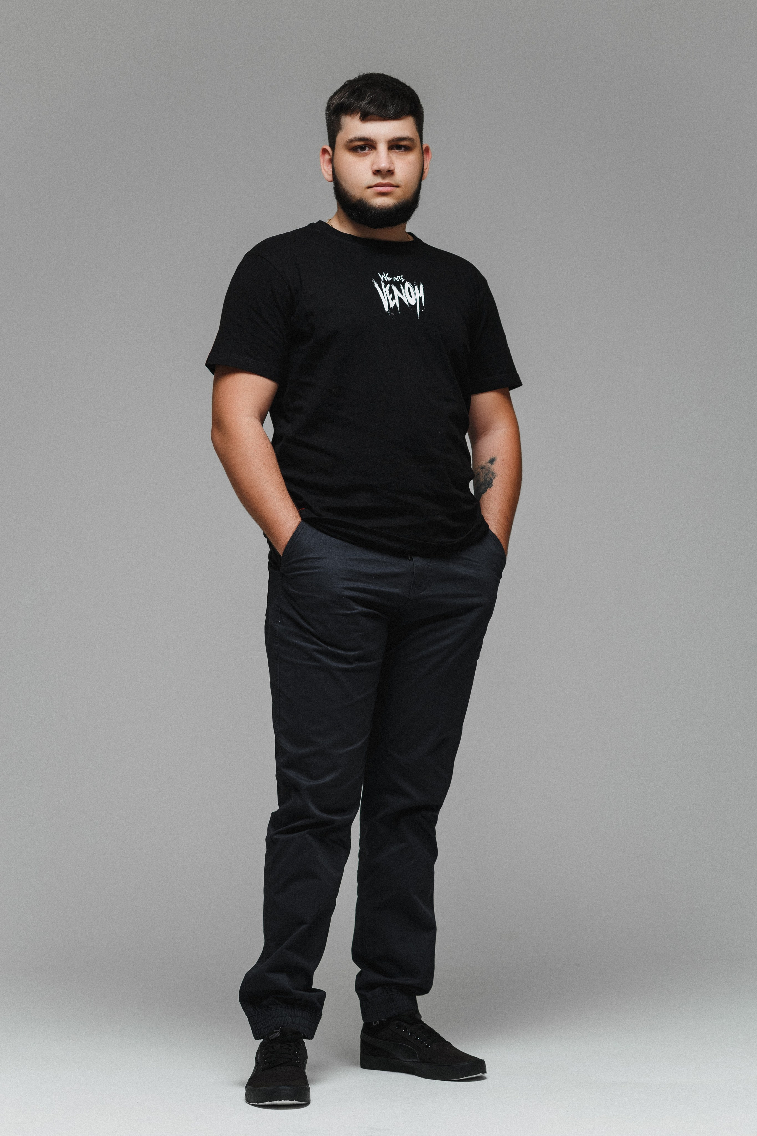 Портреты выпускников в фотостудии 'Faces' в Таганроге. Свадебный и семейный фотограф в Таганроге Бакарюк Антон