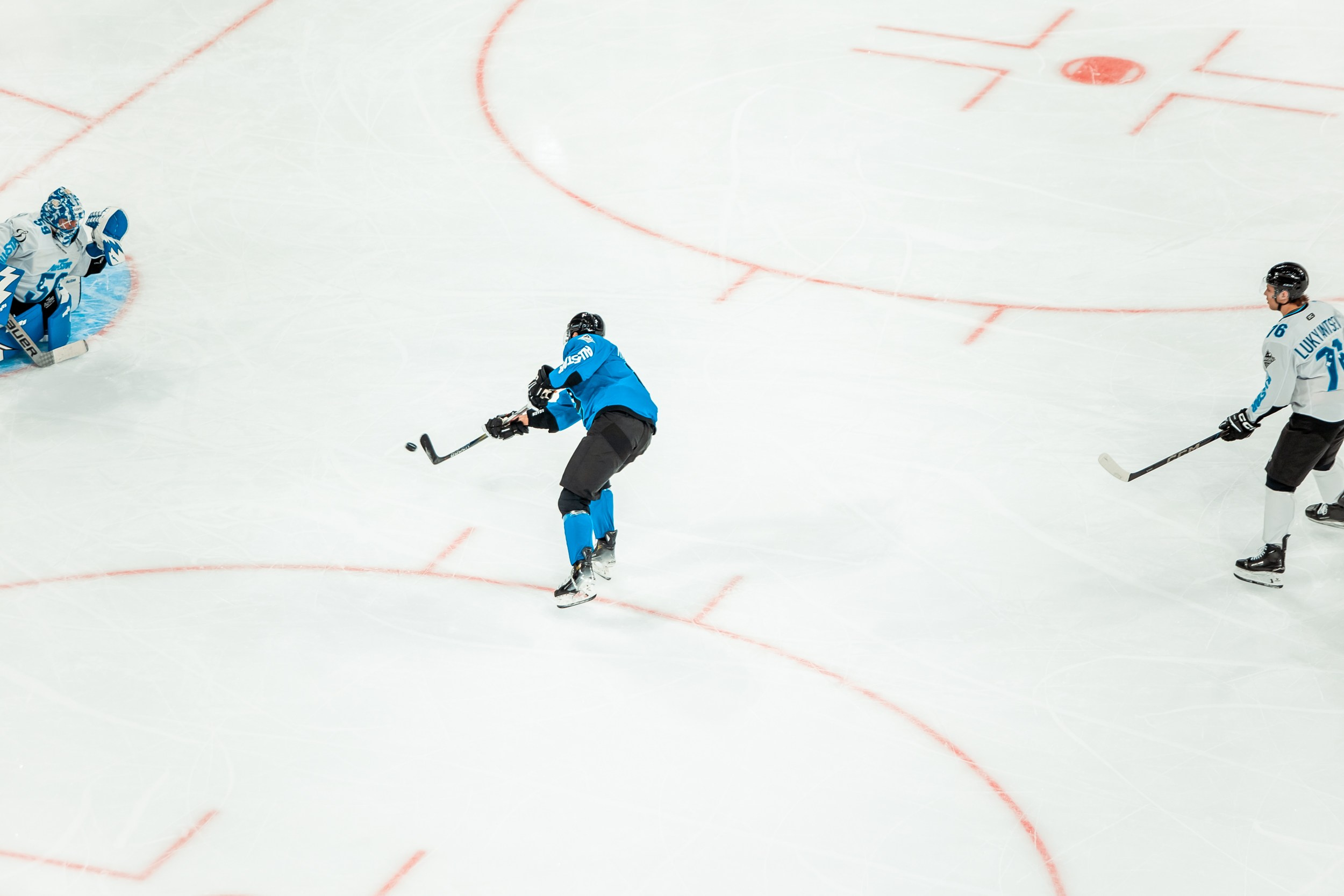 KHL All-Star 2025. Репортажный фотограф в Сочи Дмитрий Ветринский