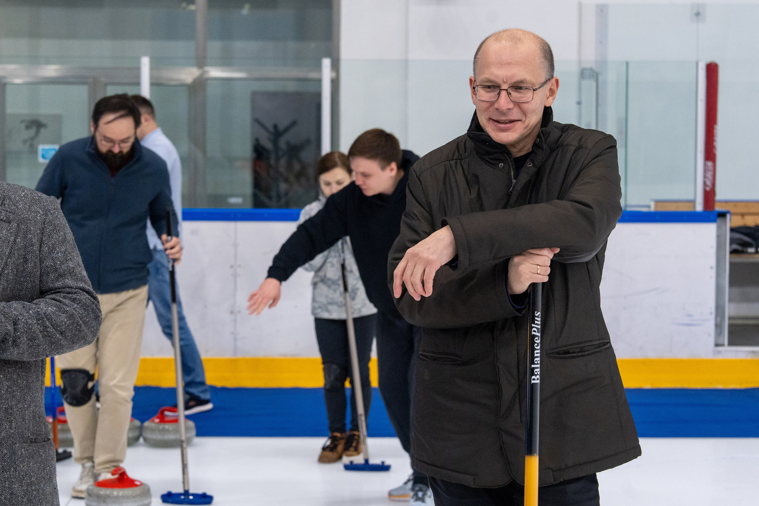 Керлинг для компании Р-Фарм. Репортажный фотограф в Красной Поляне и Сочи Павлюченко Екатерина