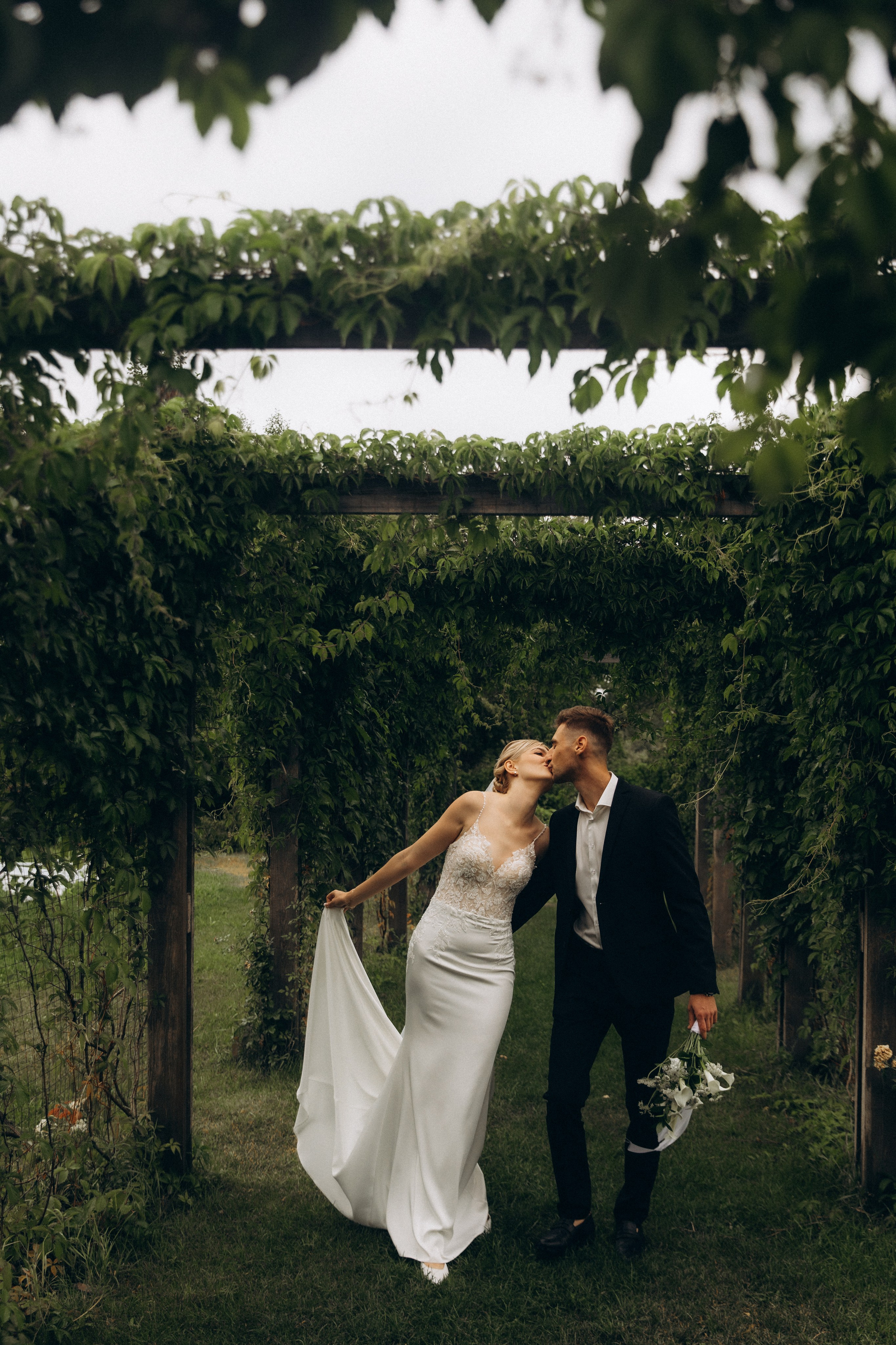 Эллина и Алексей. Свадьба в усадьбе. Алена Бадамшина — свадебный фотограф Воронеж / Москва