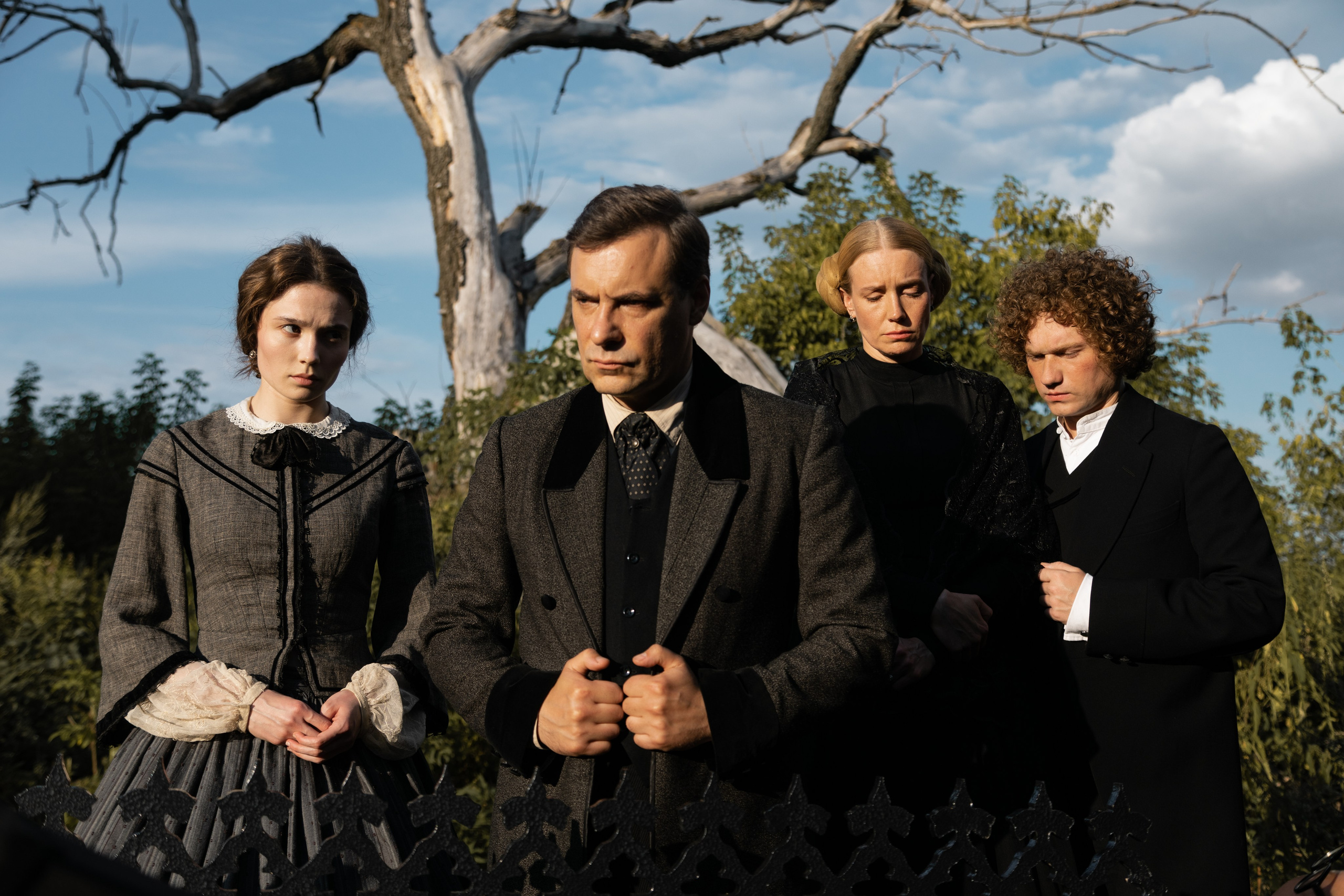 Семейное счастье kionfilm kion амедиапродакшн rockfilms