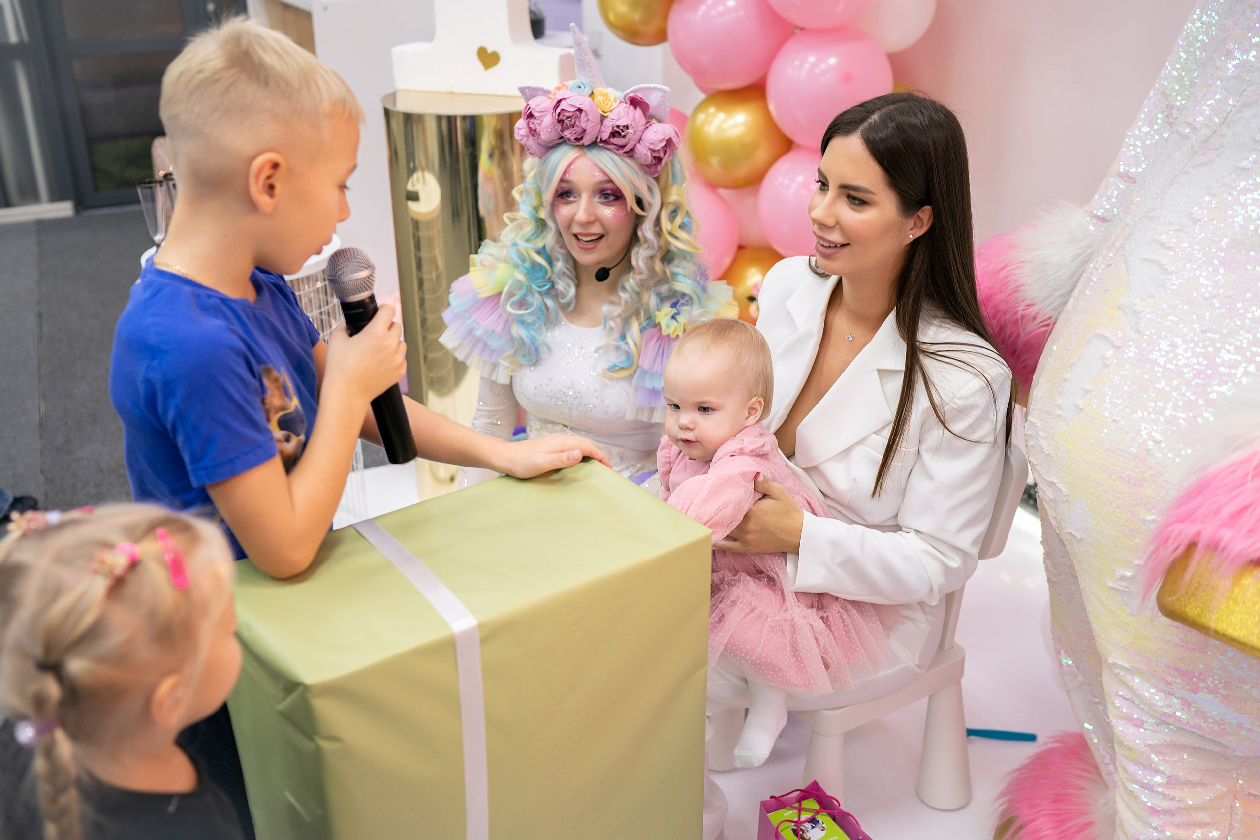 Годик Марии. Фотограф на Крещение и Венчание в Красноярске Рамазанова Юлия