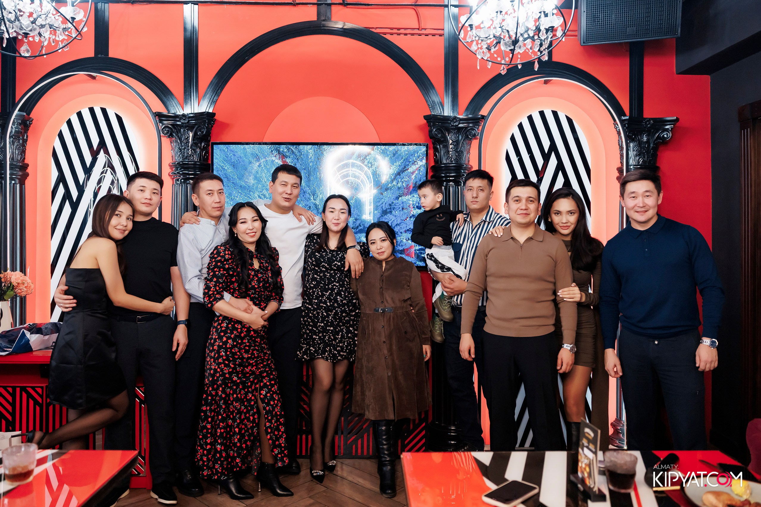 ЗАЯ, НА БИС. КИПЯТКОМ АЛМАТЫ! Фотосъемка мероприятий в Алматы