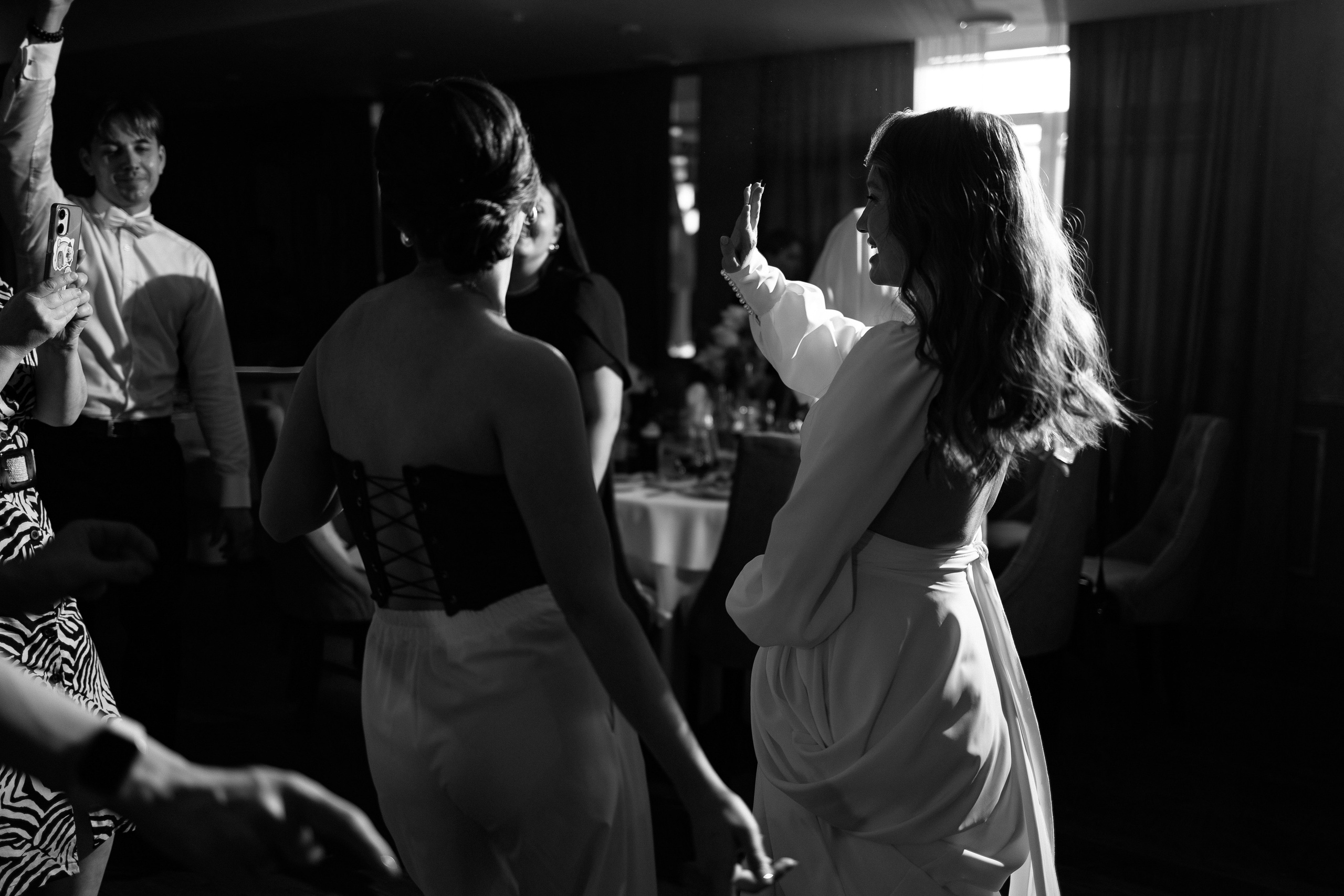 И в конце вечера мы выпьем шампанское за наш день