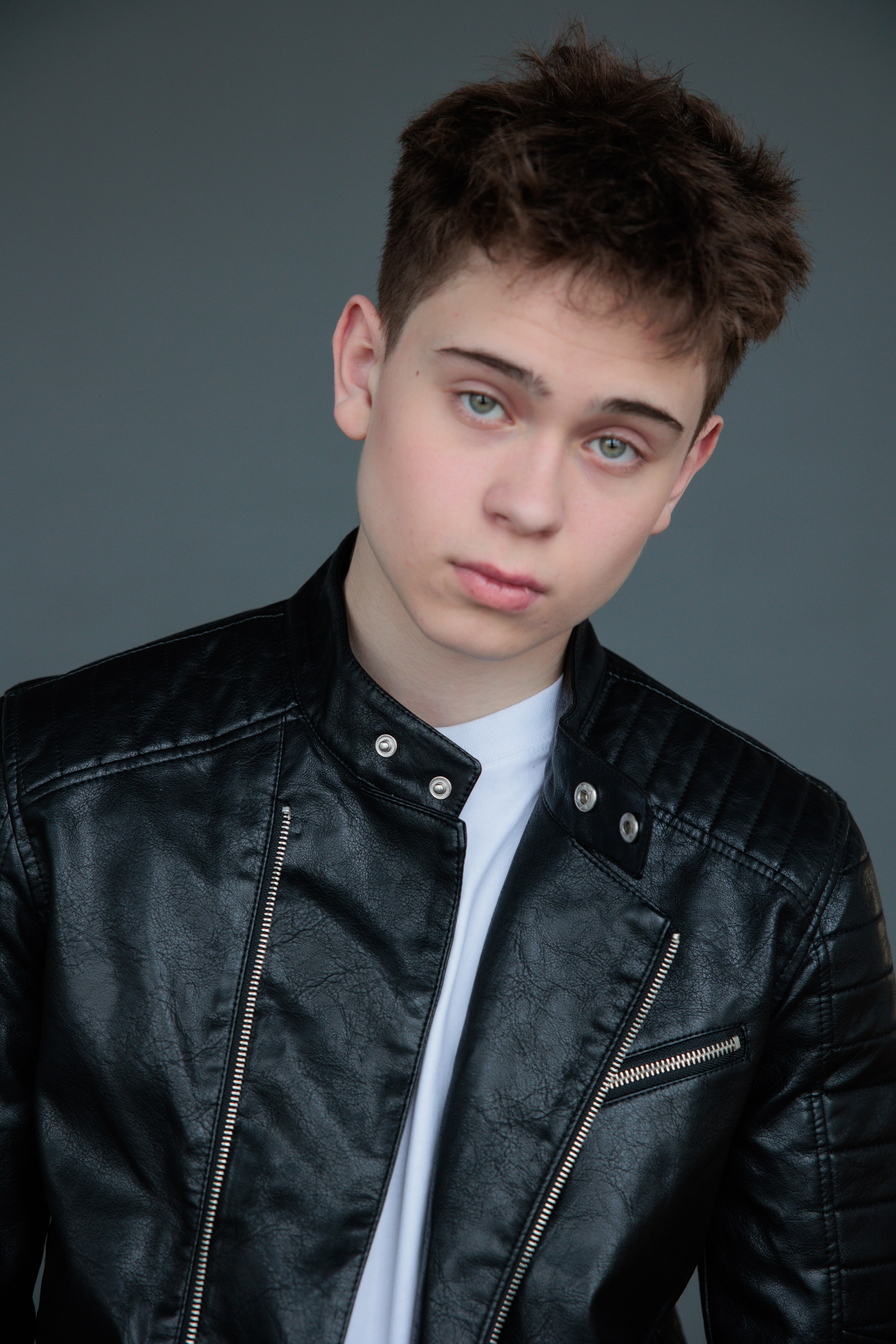 НИКИТА. Я фотограф из Москвы к Вашим услугам