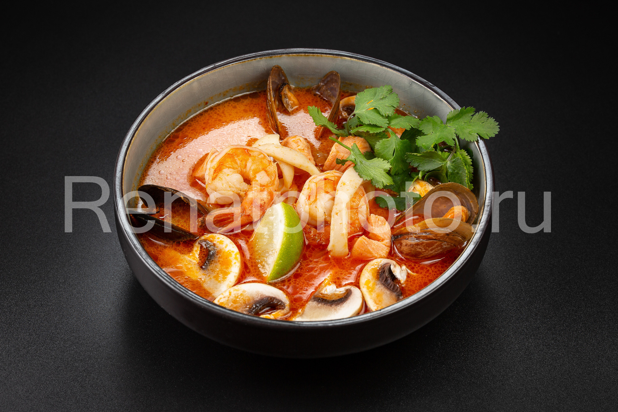 Renatphoto-Фотосъёмка блюд с профессиональным оборудованием в Новороссийске. Профессиональная фотосъёмка интерьеров, предметная фотосессия еды для меню г. Анапа