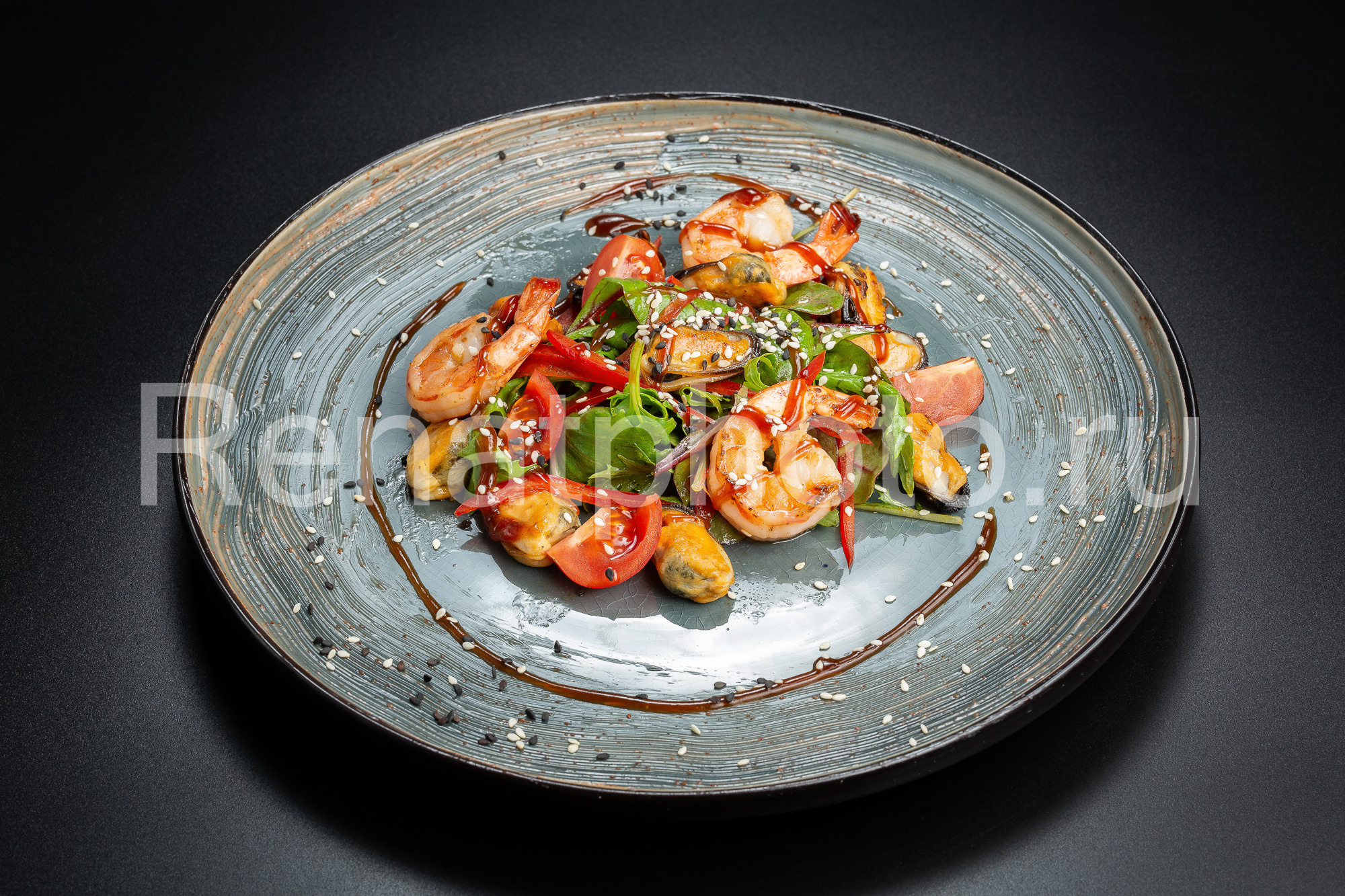 Renatphoto-Фотосъёмка блюд с профессиональным оборудованием в Новороссийске. Профессиональная фотосъёмка интерьеров, предметная фотосессия еды для меню г. Анапа