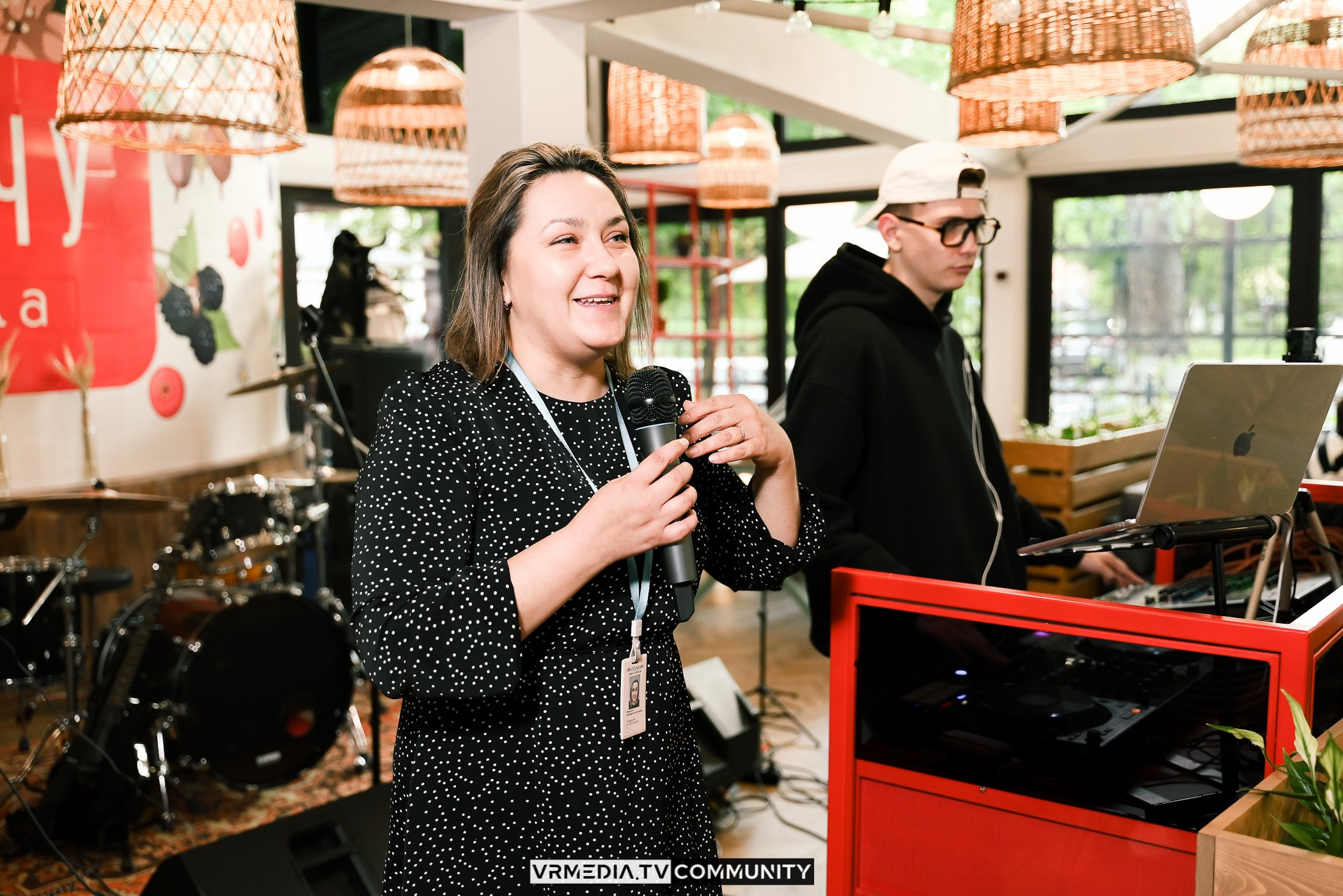 Ресторан «Volna»: Открытия летней веранды «Хочу на дачу»