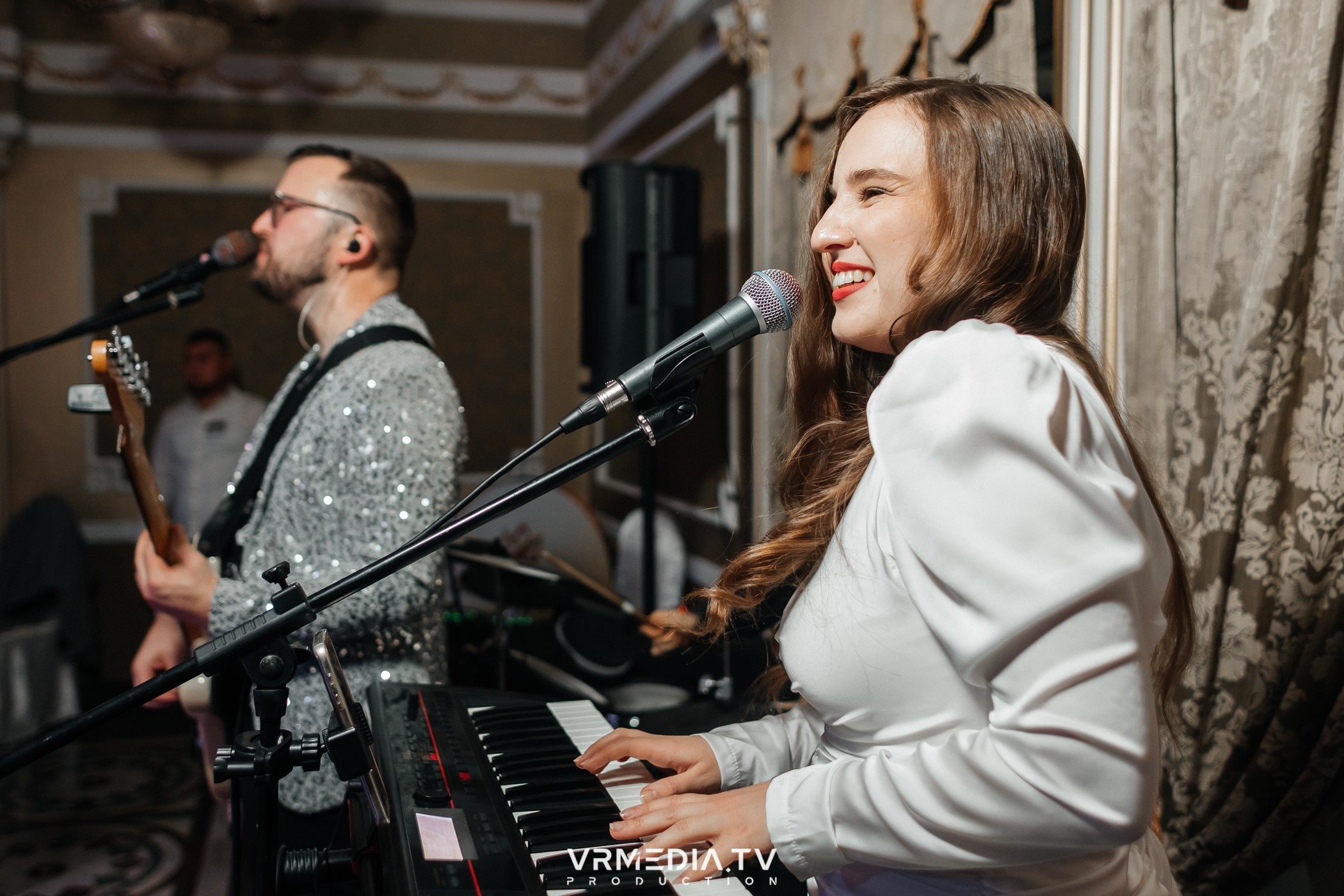 ПЯТНИЦА ДЛЯ ДРУЗЕЙ в ресторане «Империя»