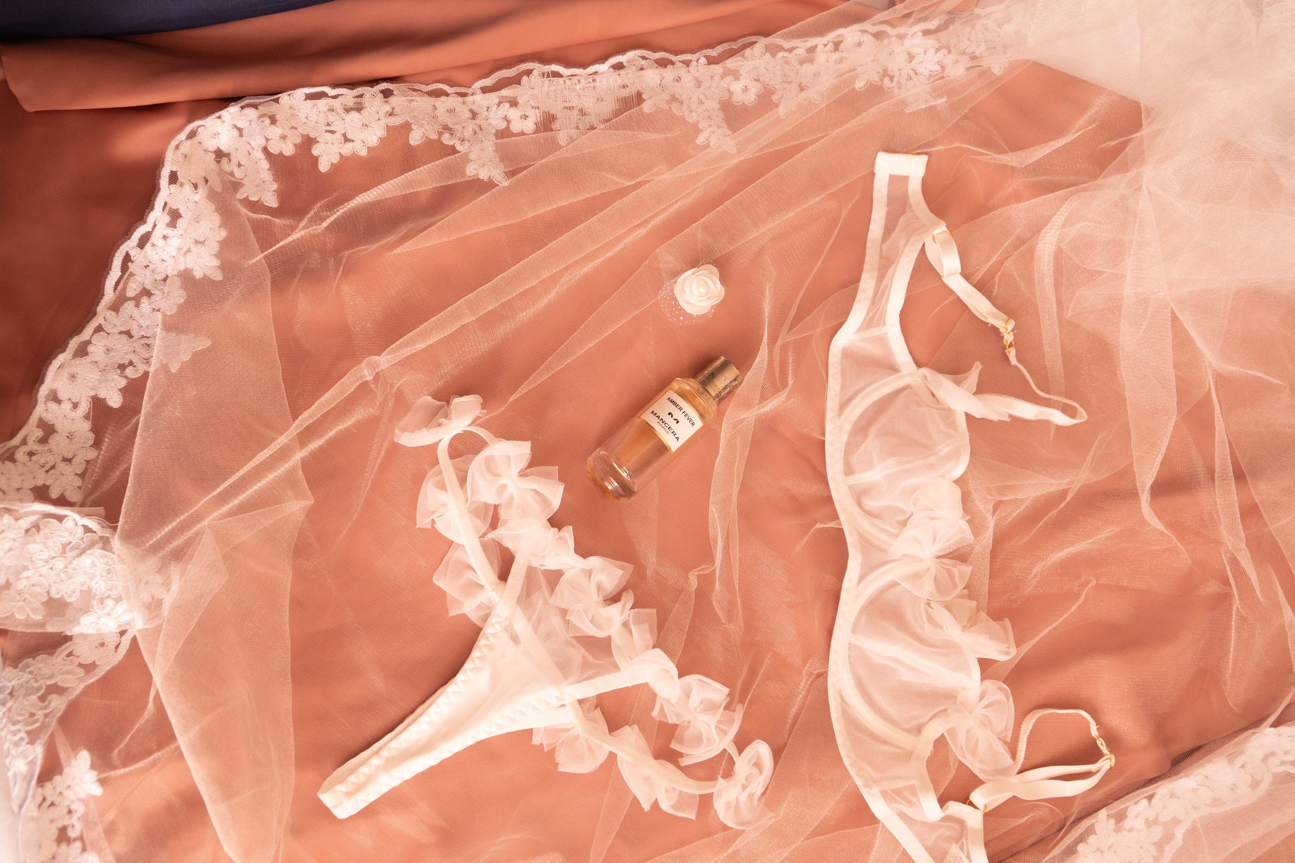 Carola & Gerson. Wedding Photographer in Barcelona and Medellin