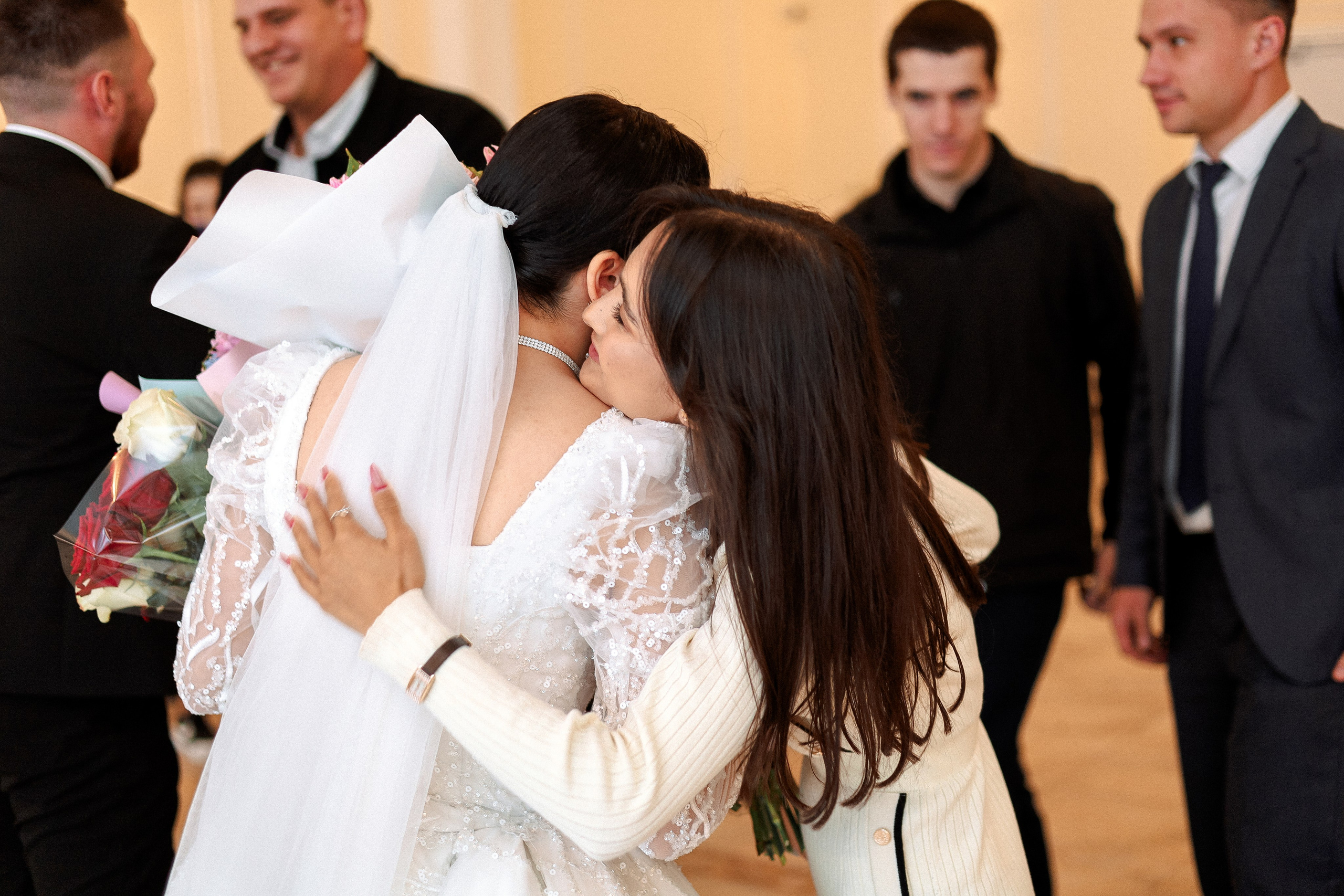 Юрий и Алиса (свадьбы). Главная