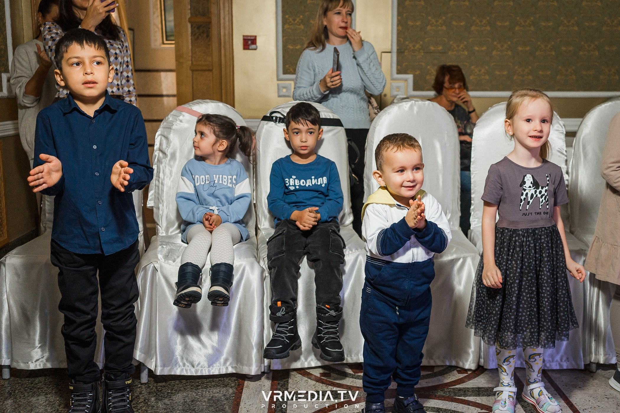 ХОЛОДНОЕ СЕРДЦЕ в ресторане «Империя»