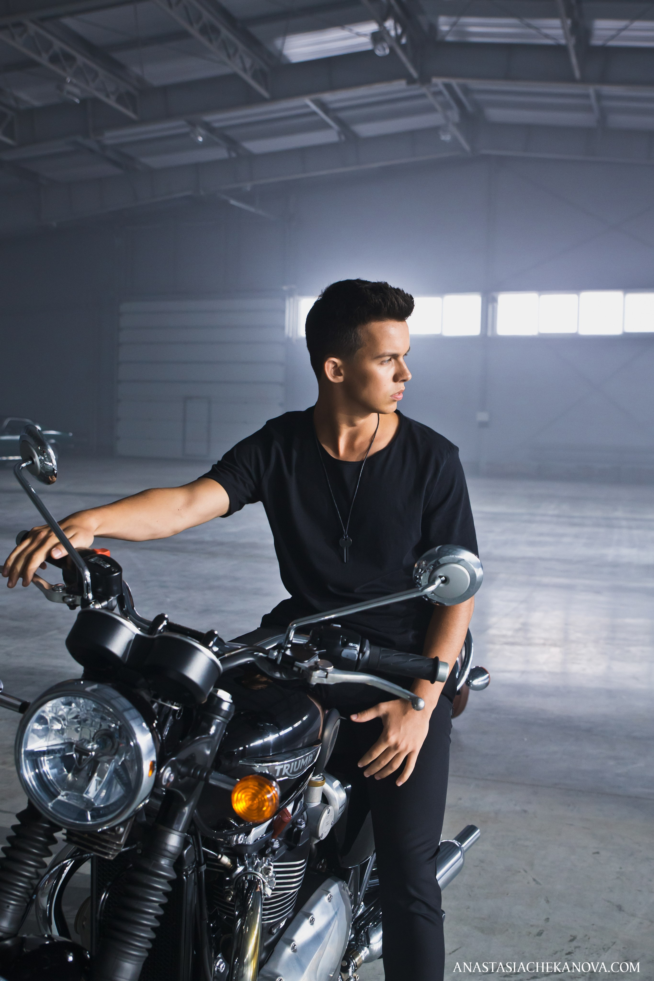 Backstage съемки клипа группы DVOE. Концертный и бурлеск фотограф Москва