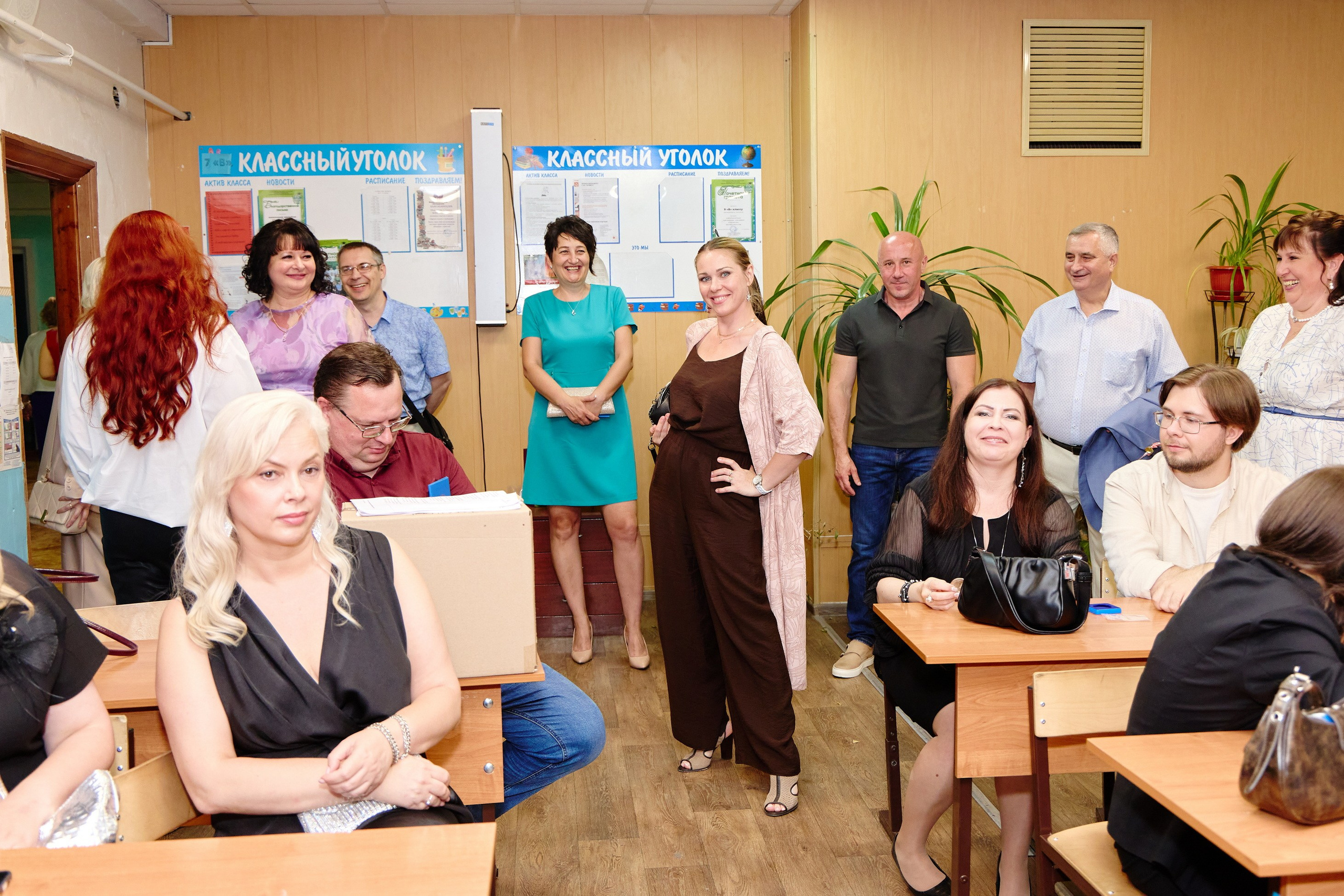 Выпускной 35 Сош. Фотограф Выпускные альбомы Таганрог Сергей Коробченко