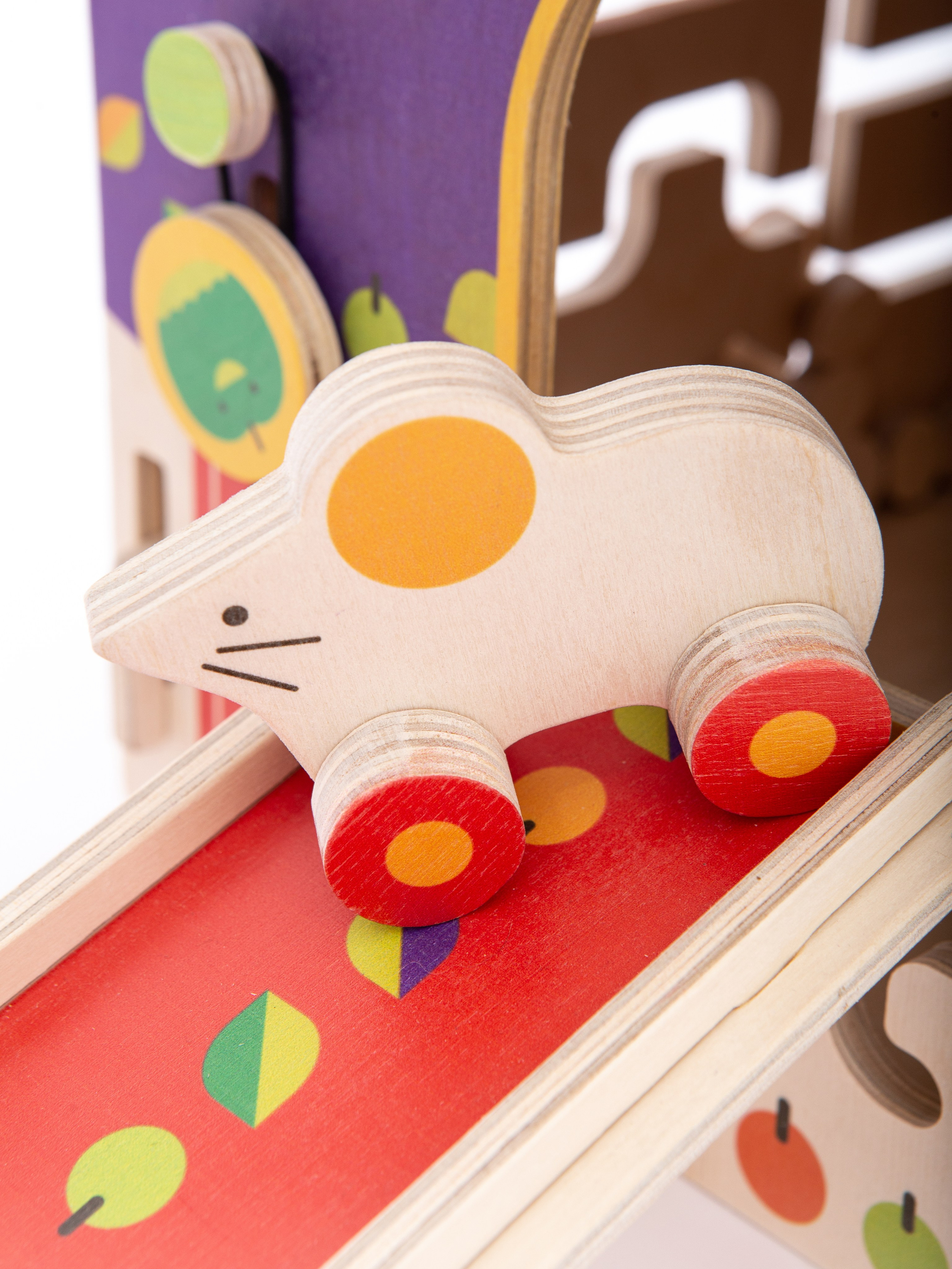 Бизидомики на белом фоне. Главная