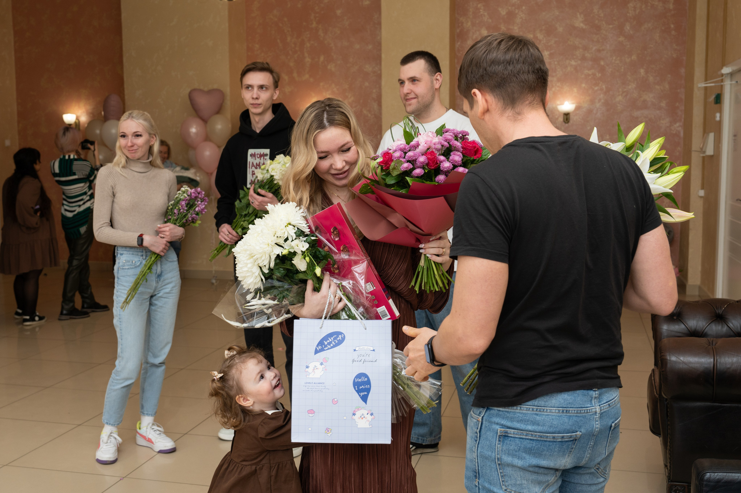 Роддом 9. Главная