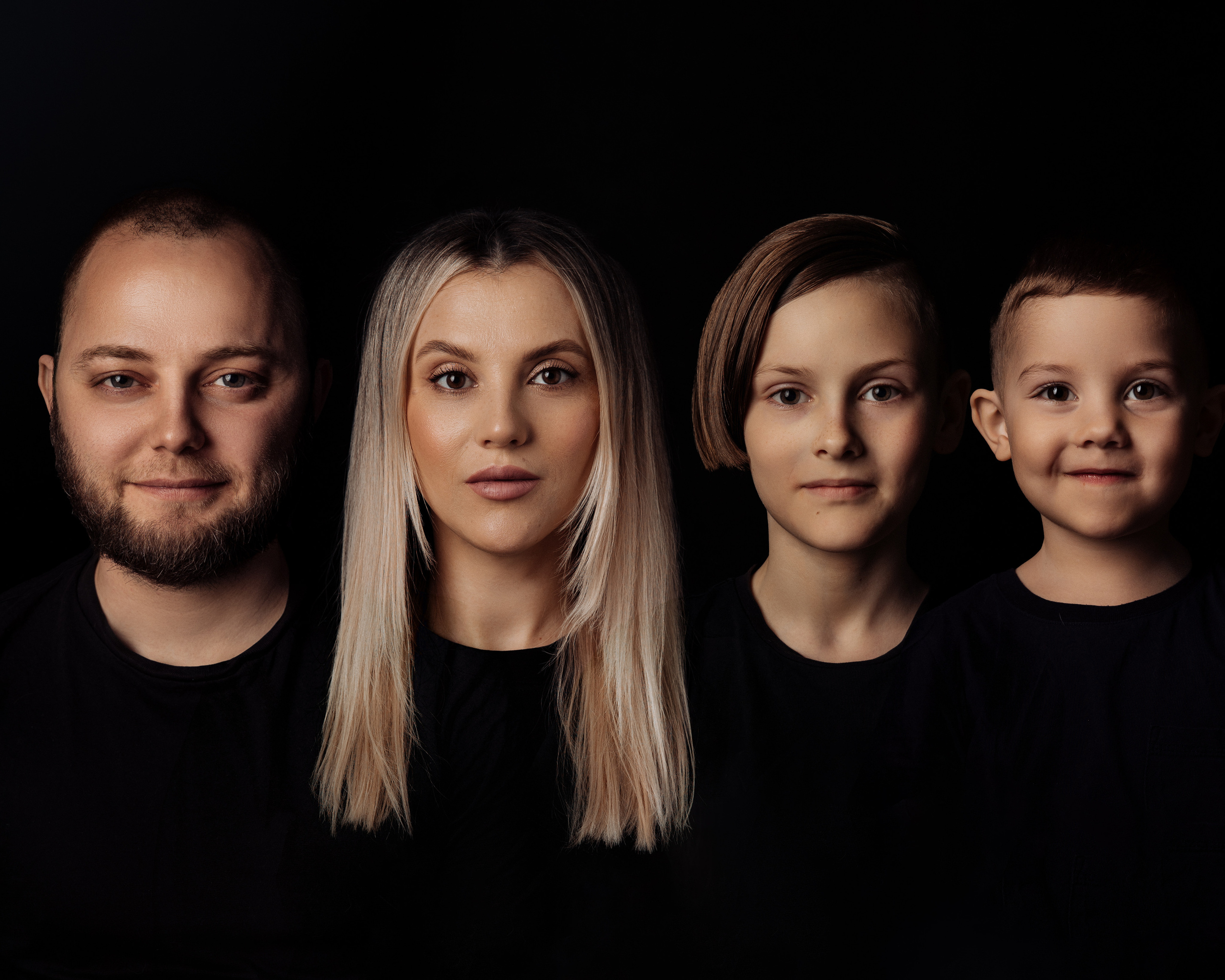 Семья Виктории. Фотограф женского портрета, беременности и материнства Харькова Елена