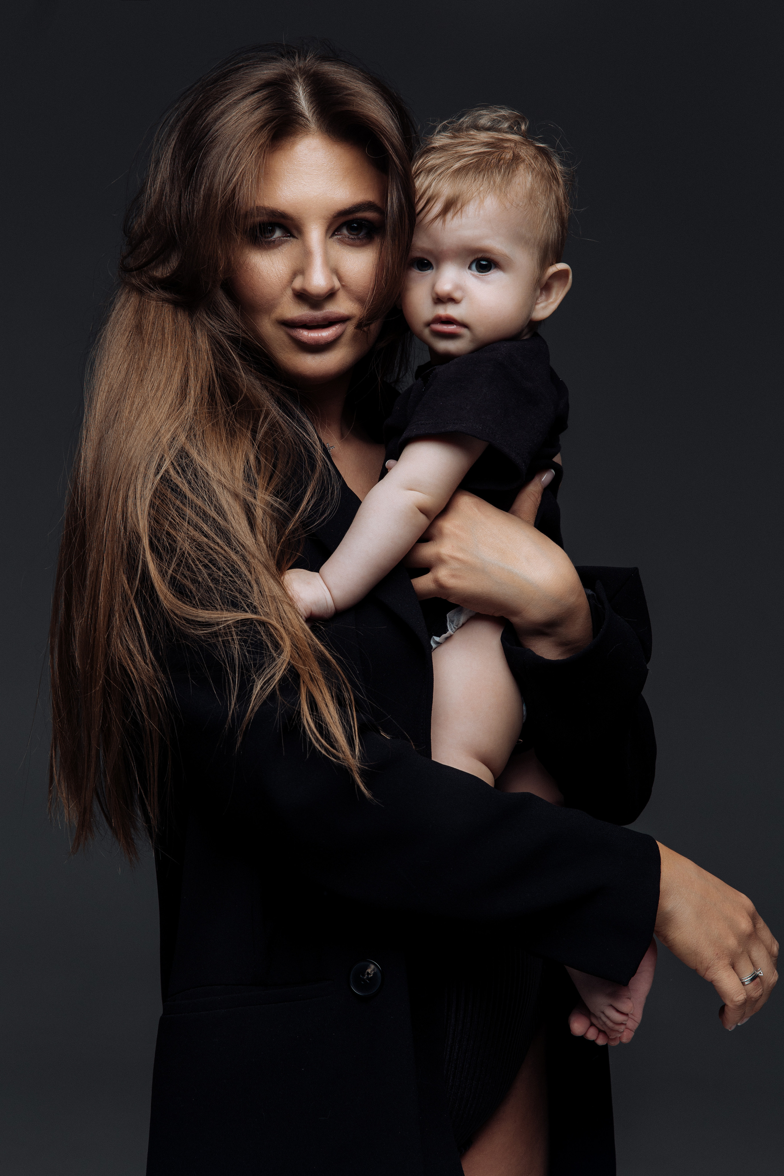 Vogue_материнство. Фотограф женского портрета, беременности и материнства Харькова Елена