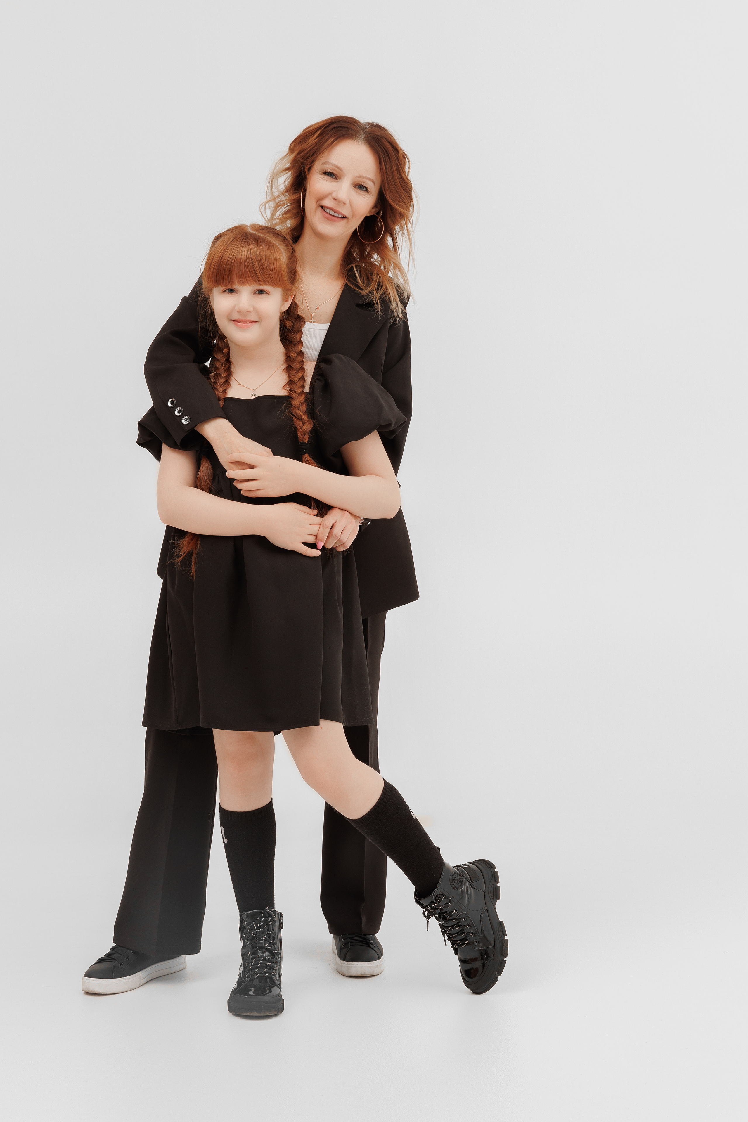 Оксана и Ксюша. Фотограф женского портрета, беременности и материнства Харькова Елена