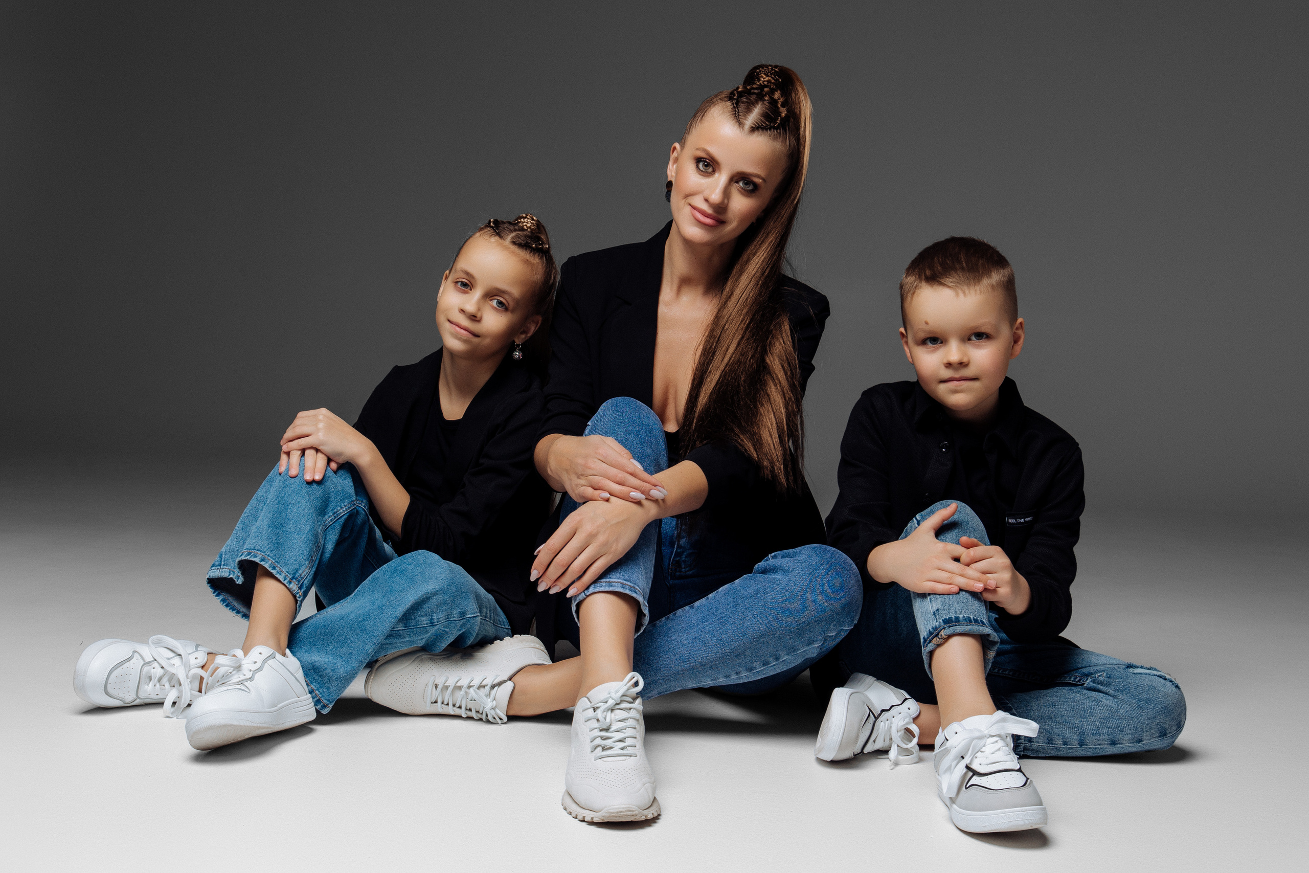 Семейная съемка Vogue. Фотограф женского портрета, беременности и материнства Харькова Елена