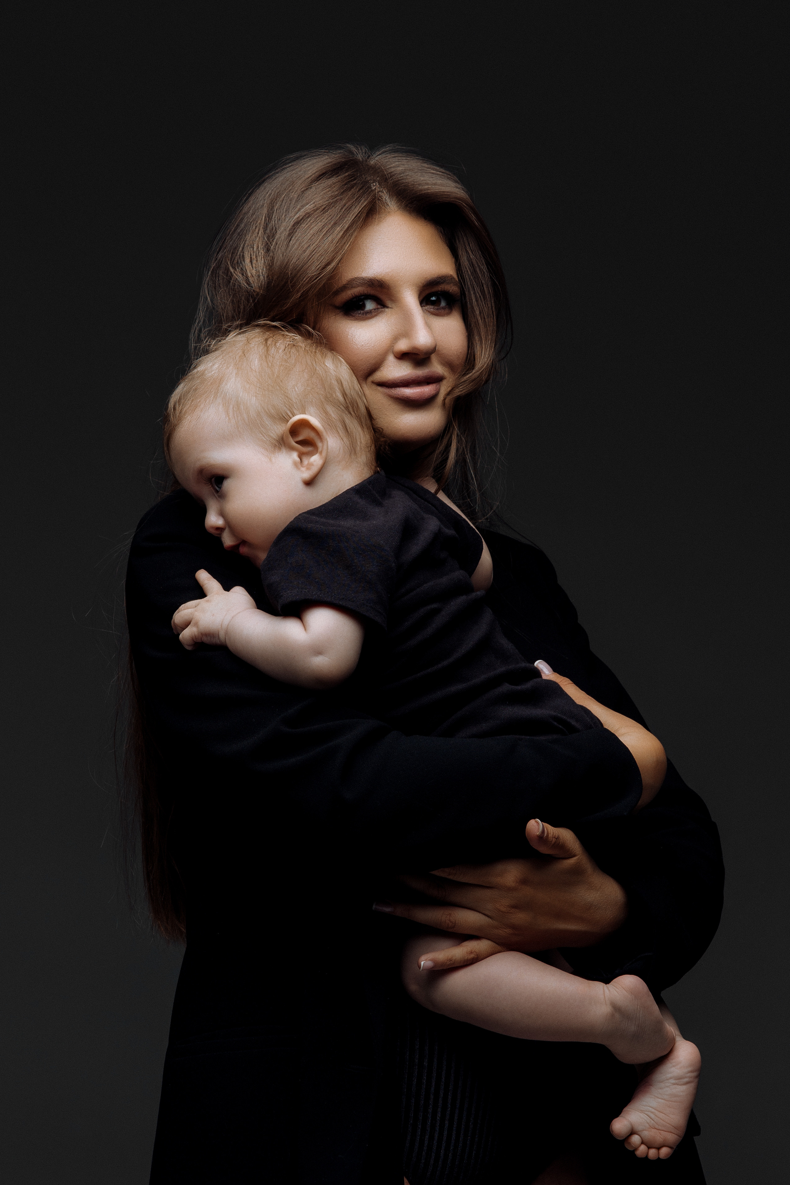 Vogue_материнство. Фотограф женского портрета, беременности и материнства Харькова Елена