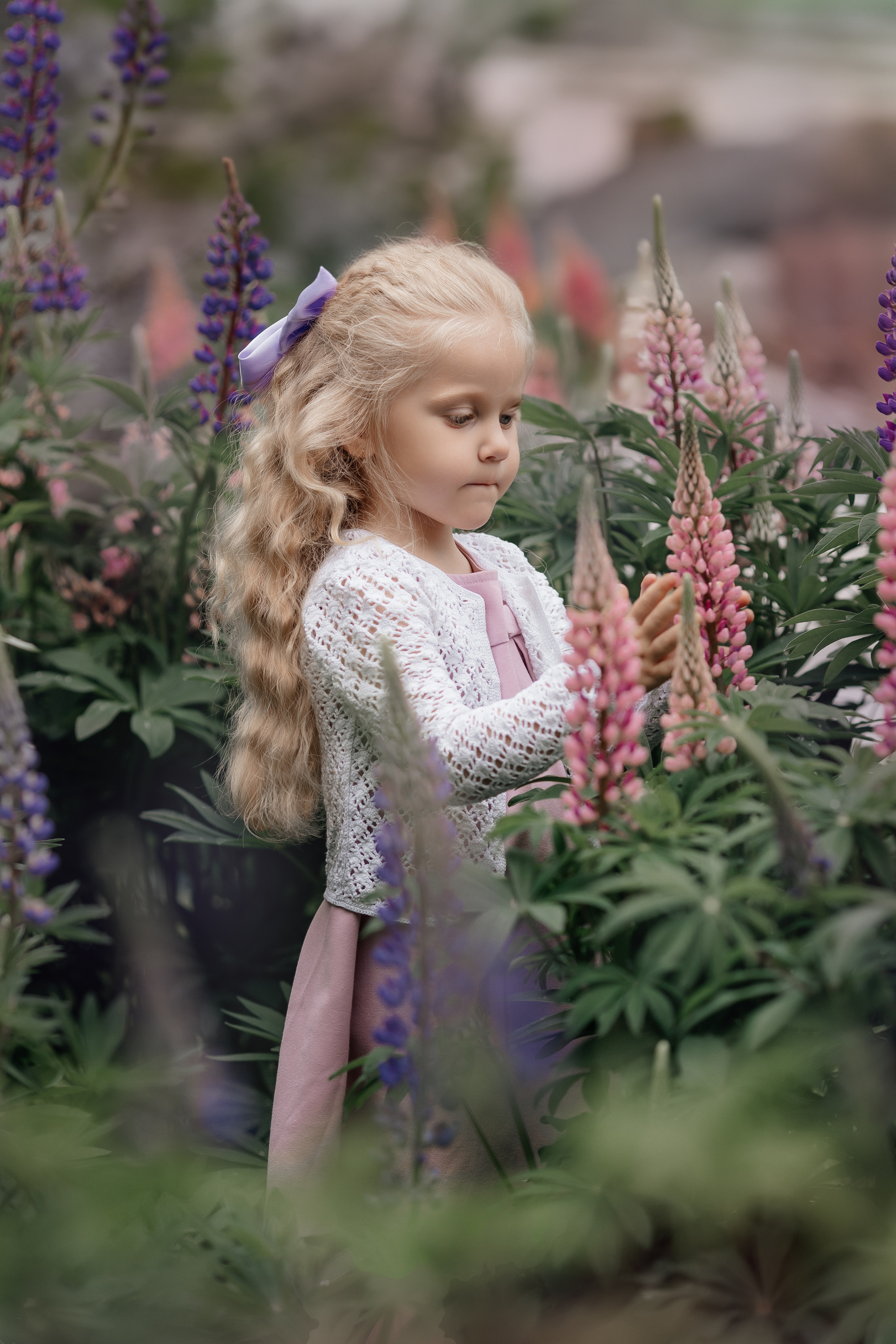 Люпины и дети. Фотограф женского портрета, беременности и материнства Харькова Елена