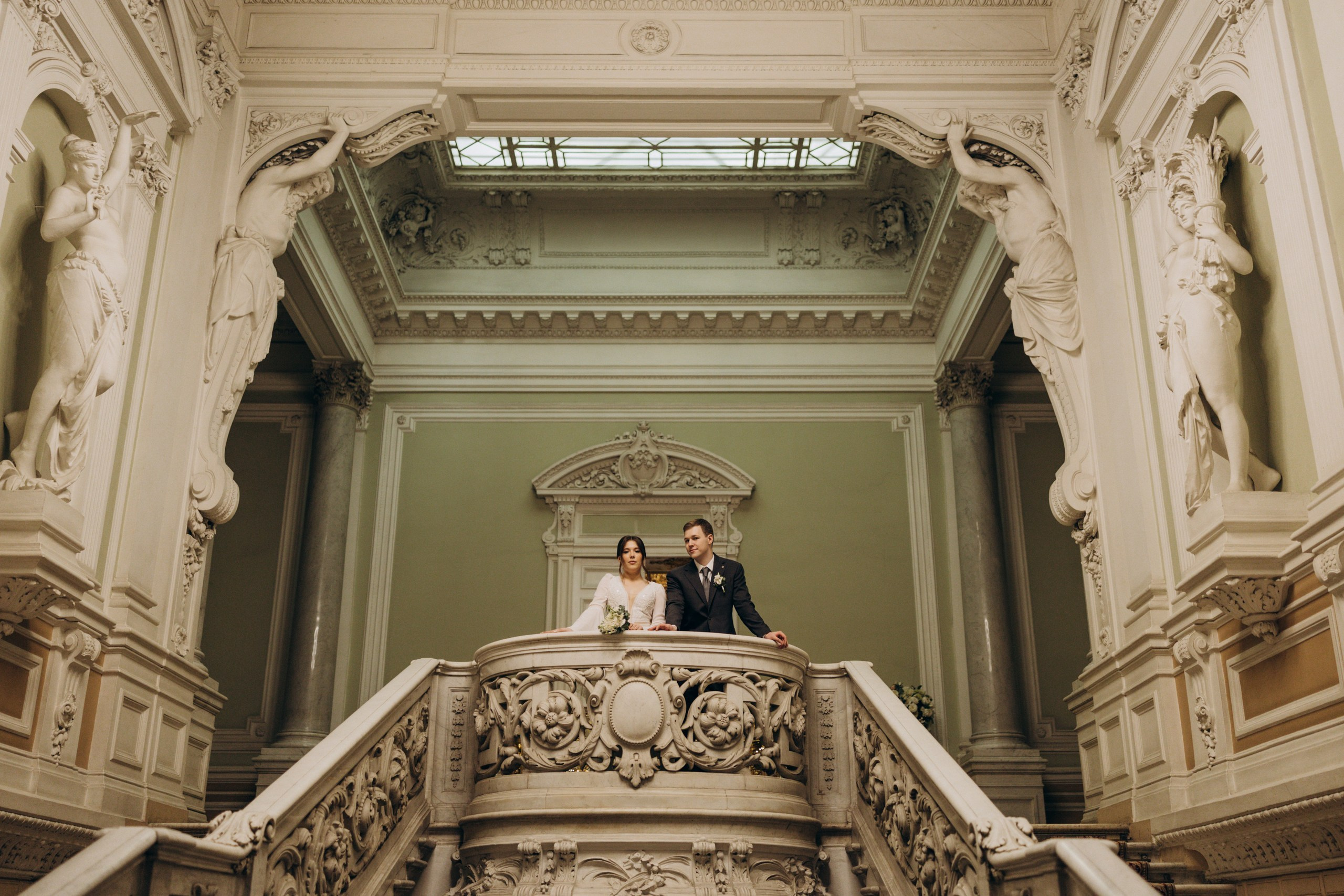 Егор и Аня | Эрмитаж и 1-й дворец. Свадебный и love story фотограф в Санкт-Петербурге