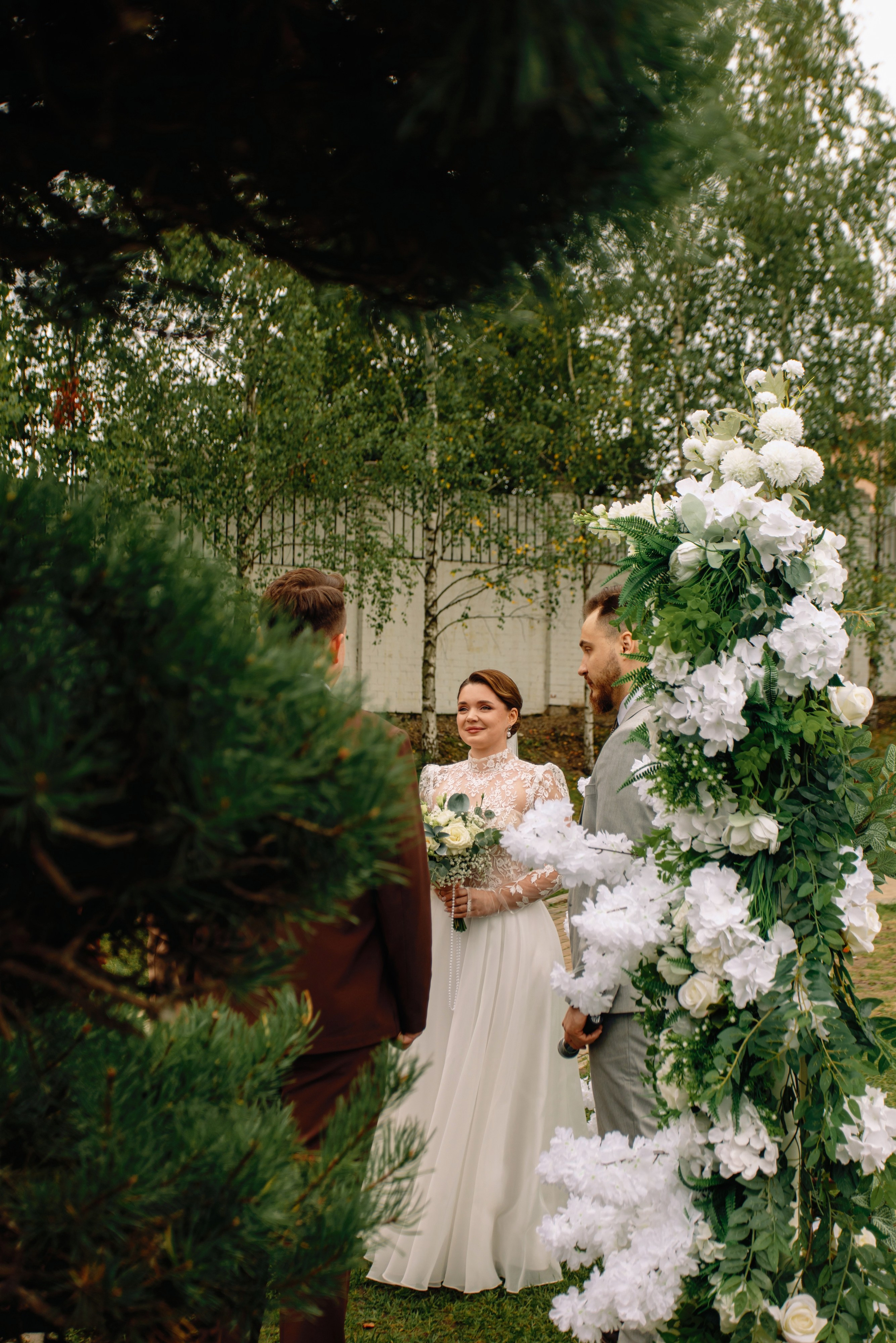 А ВНУТРИ — УРАГАН