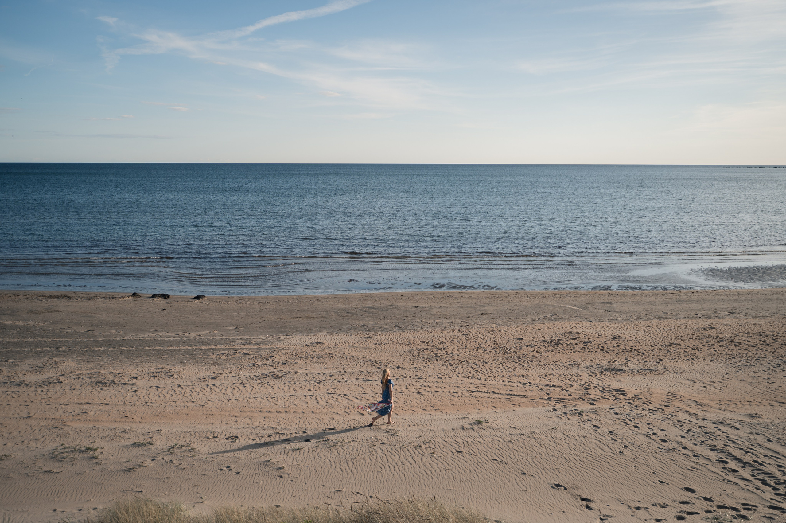 Porträttfotografering på Skrea Strand i Falkenberg. Bröllops- och familjefotograf i Halmstad | Valentina