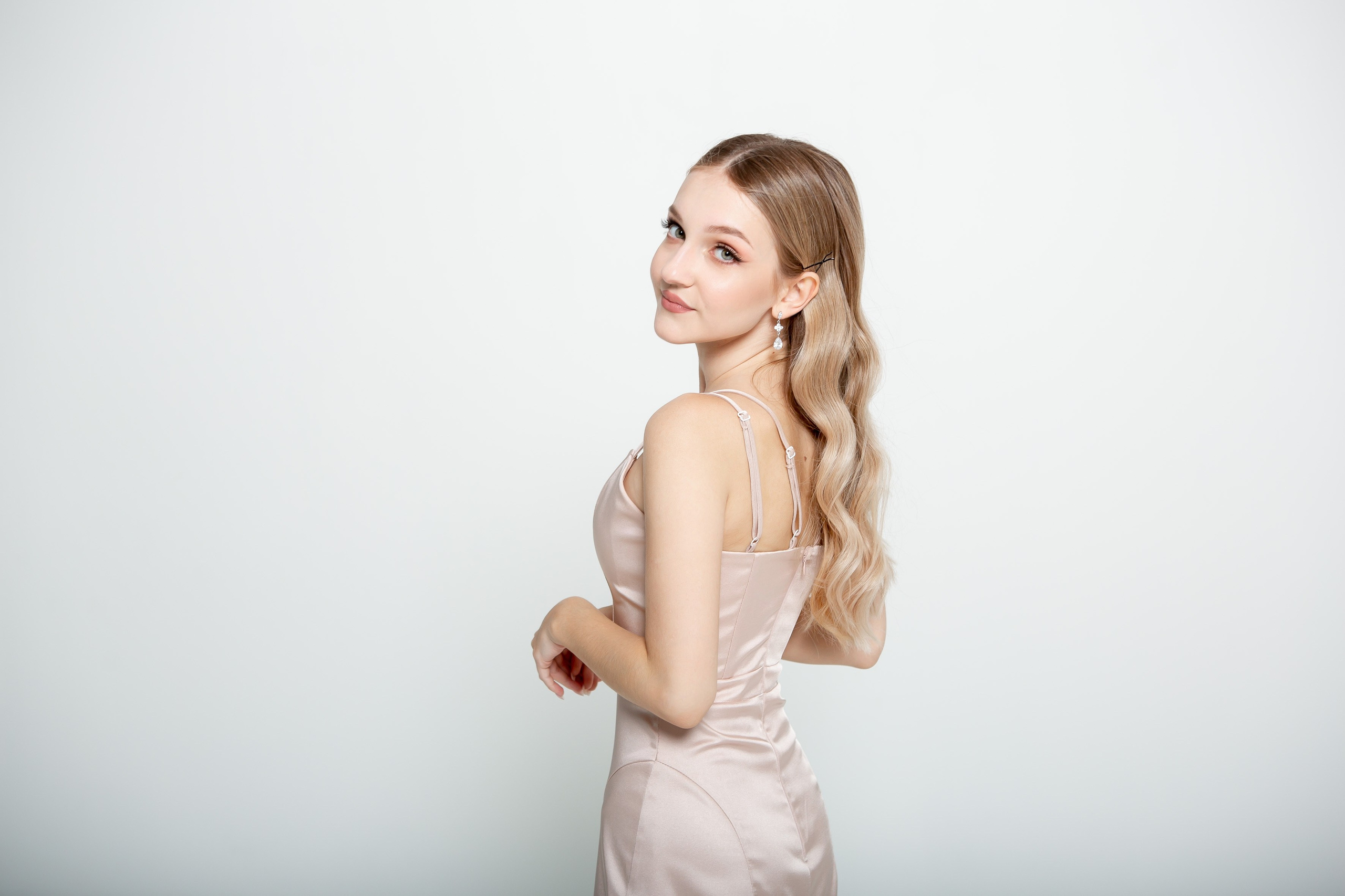 Выпускной девушки. Фотографии её и членов семьи. Свадебный и портретный Фотограф в Липецке Дмитрий Котюков