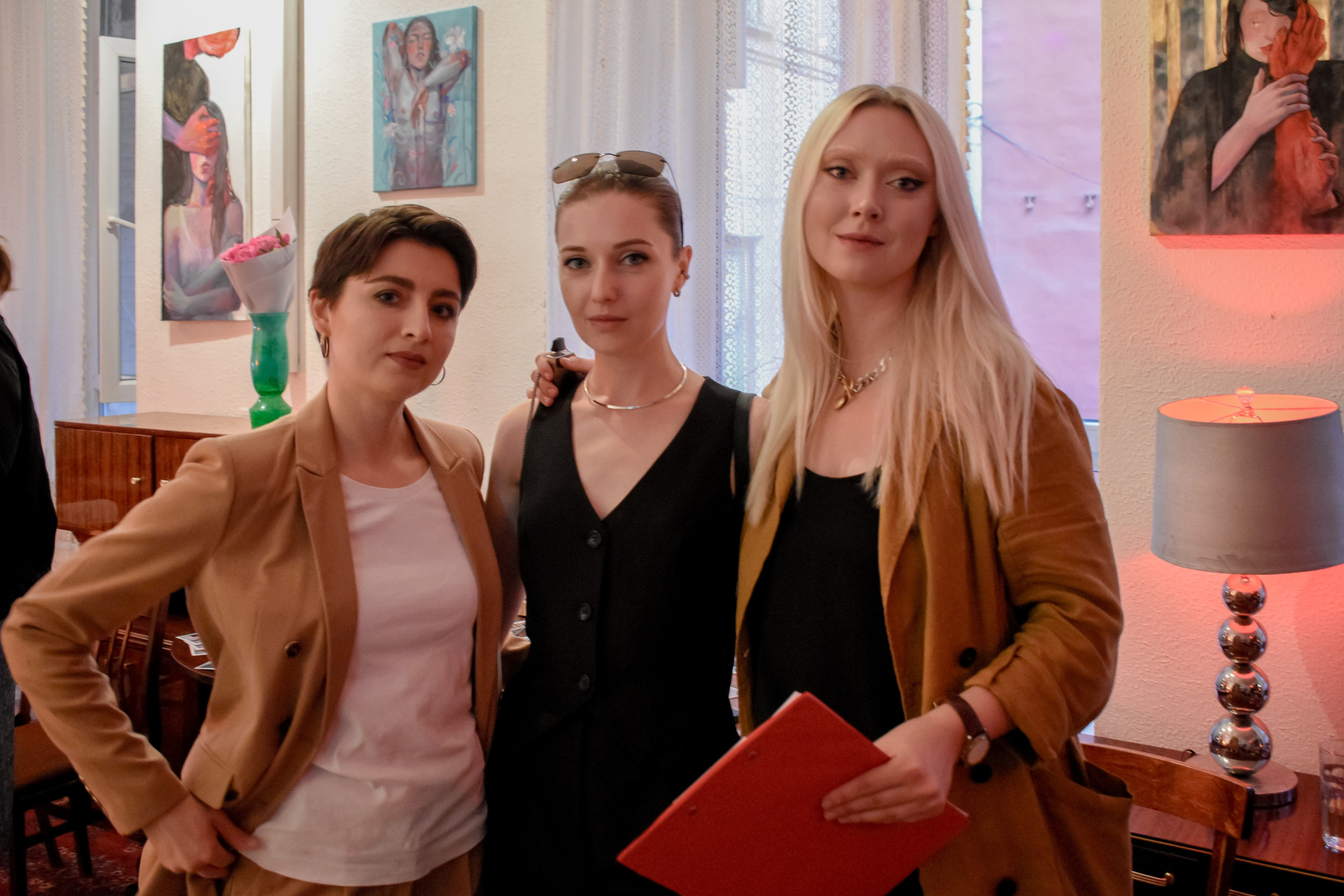 Выставка «Реквием по бывшим». Галерея «Бескультурья»