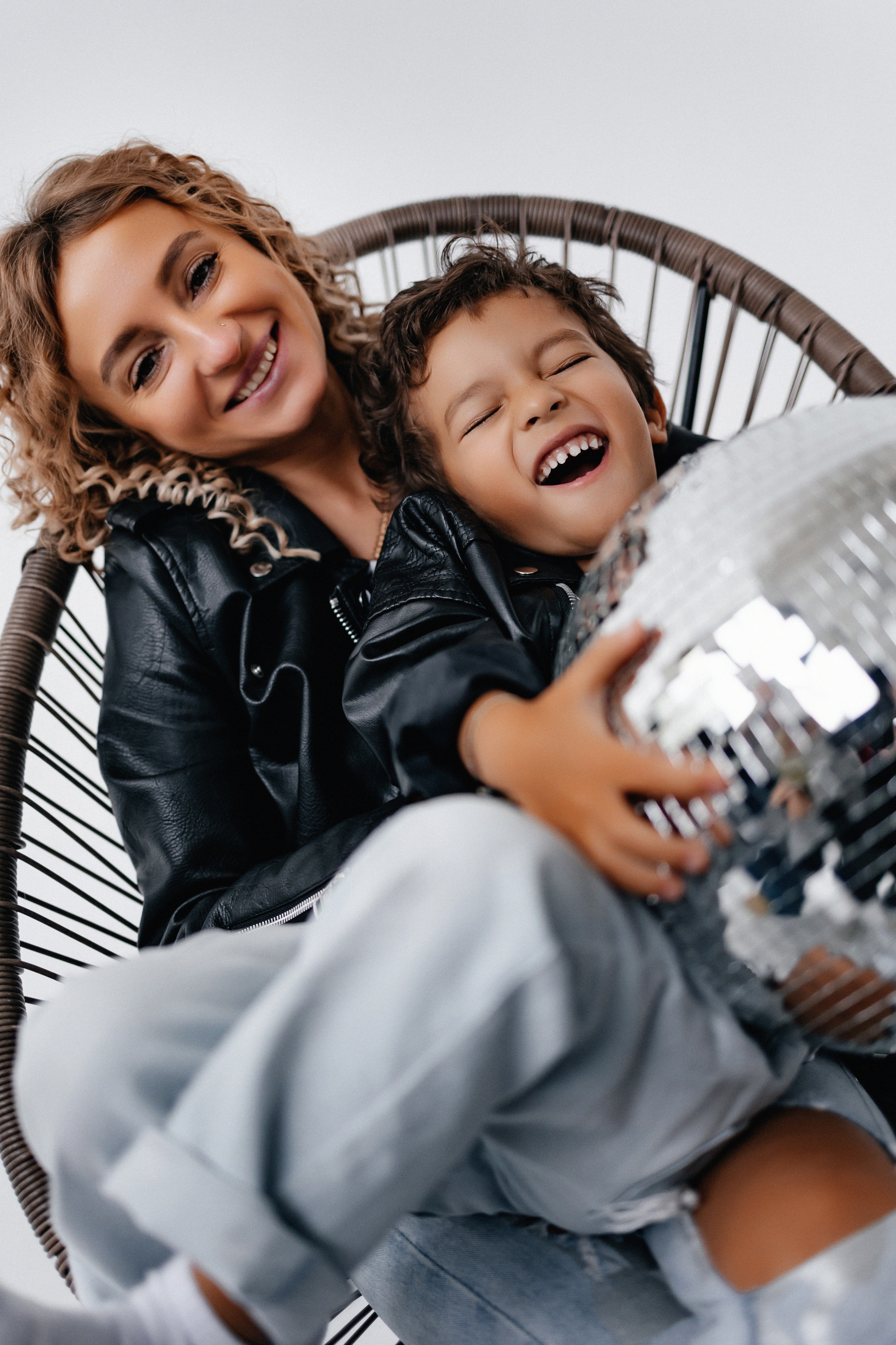 Алина и Даниэль 5 лет