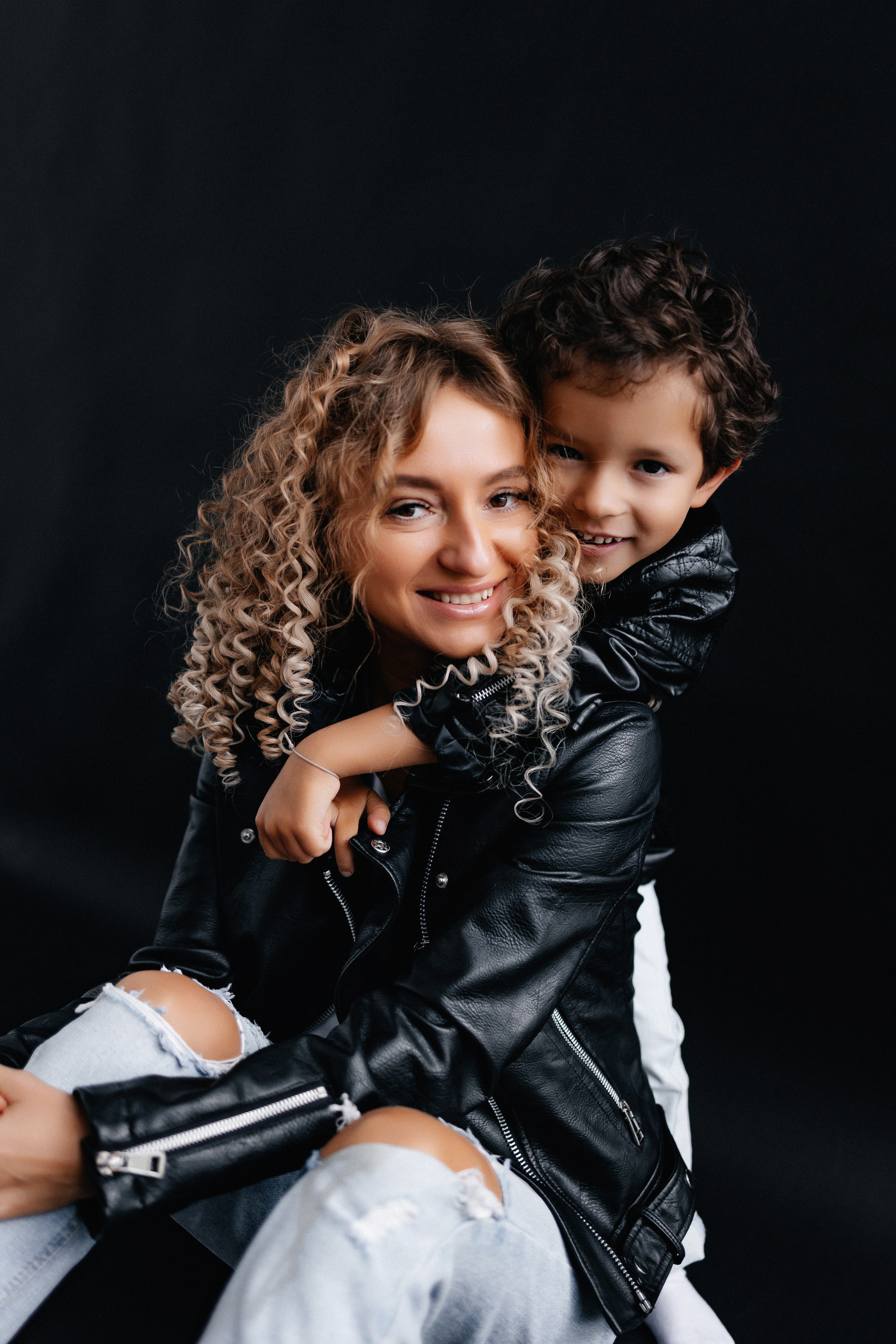 Алина и Даниэль 5 лет