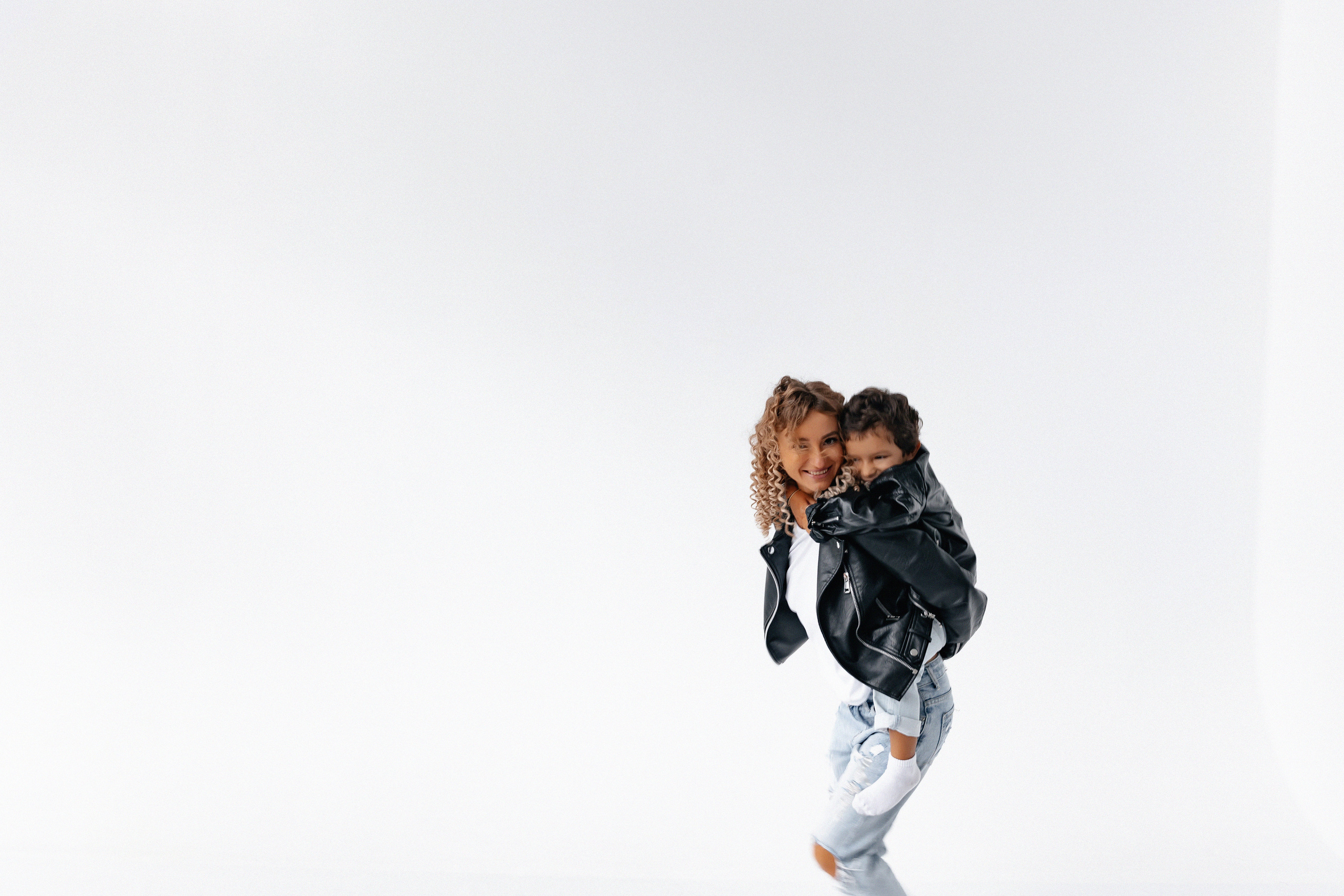 Алина и Даниэль 5 лет